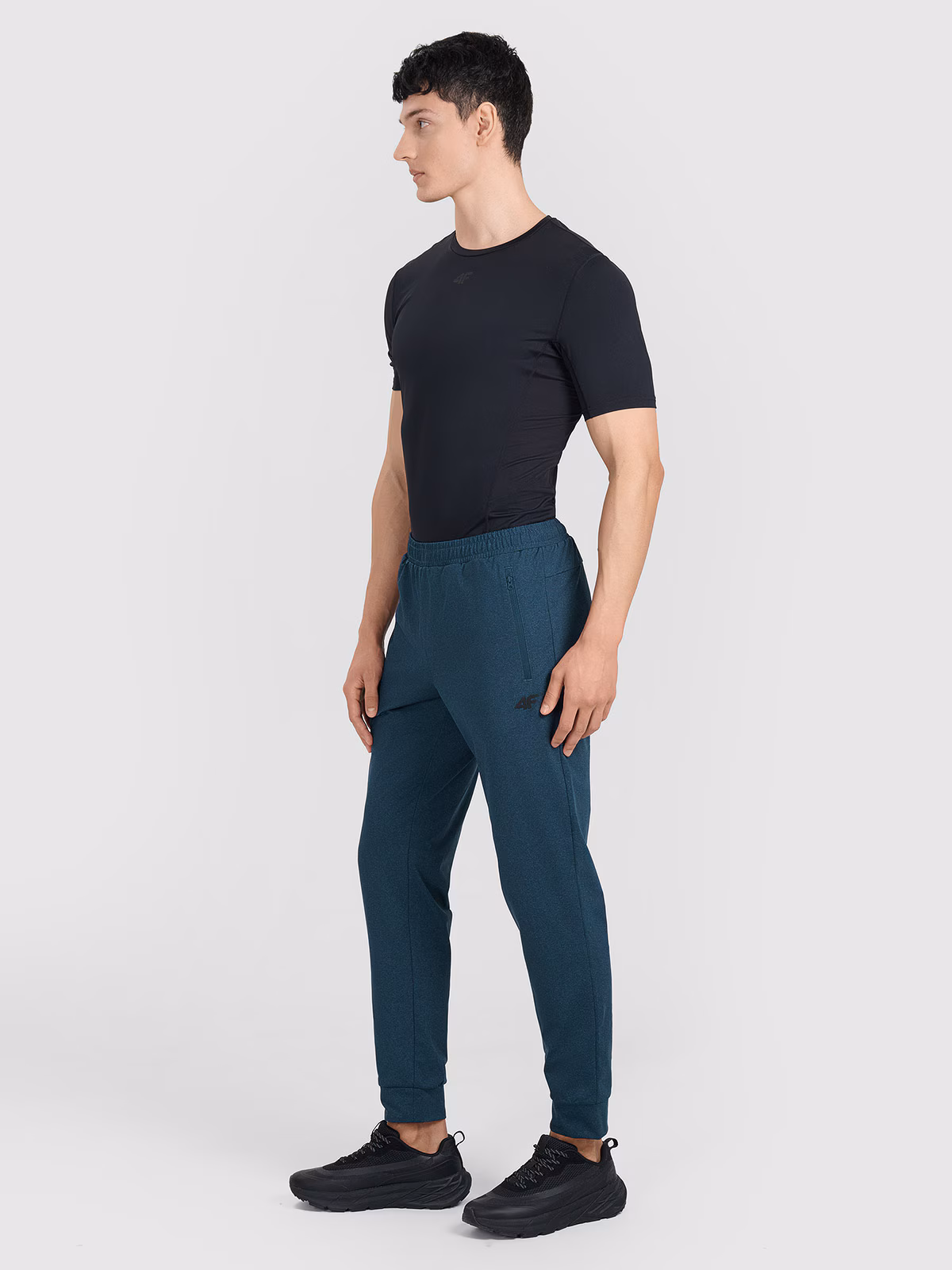 Spodnie treningowe szybkoschnące męskie - granatowe