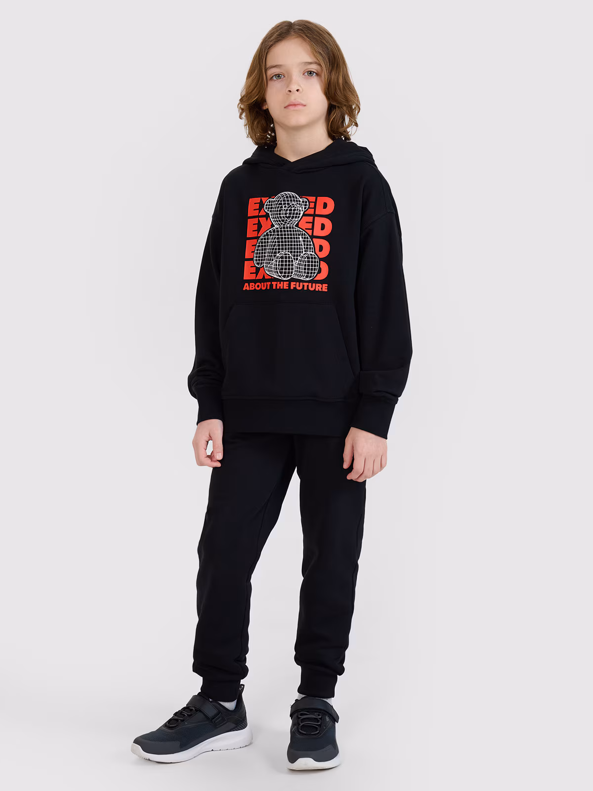 Bluza dresowa nierozpinana z kapturem chłopięca - czerwona