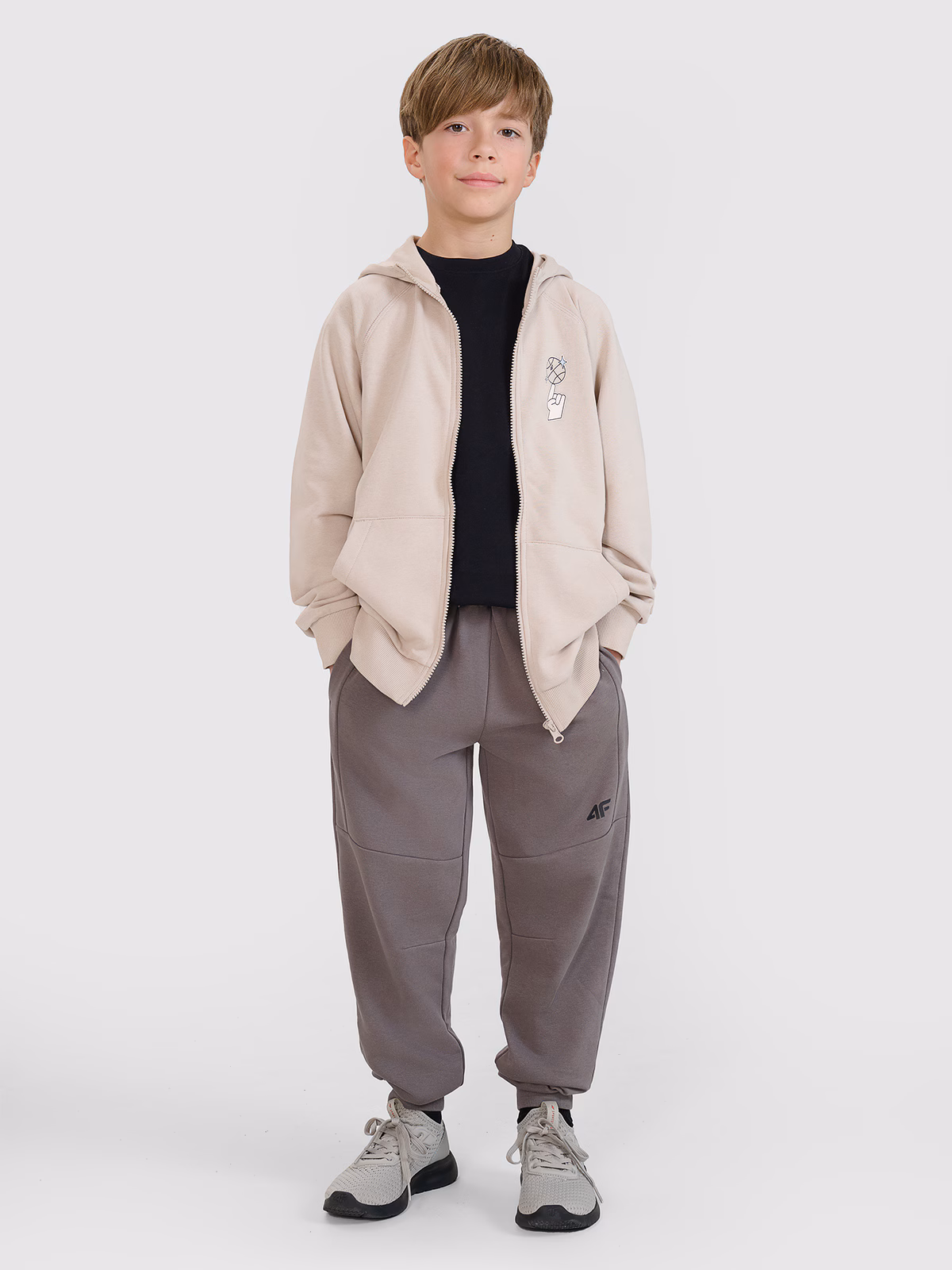 Bluza dresowa rozpinana z kapturem chłopięca - beżowa