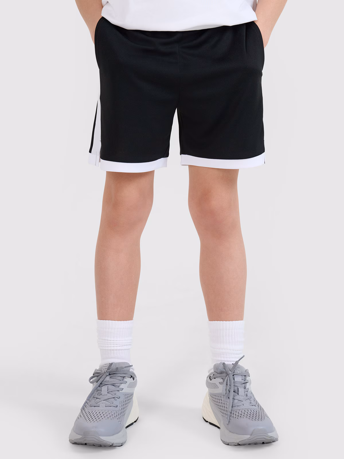 Komplet sportowy na WF (koszulka+spodenki+worek) dziecięcy - czarny