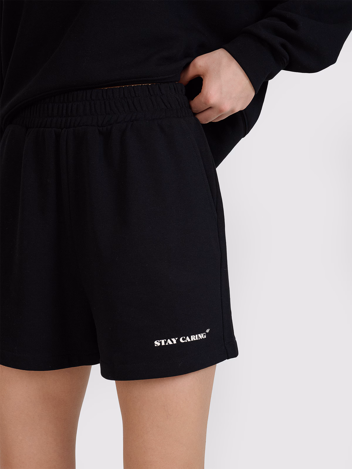 Spodenki dresowe damskie - łososiowe