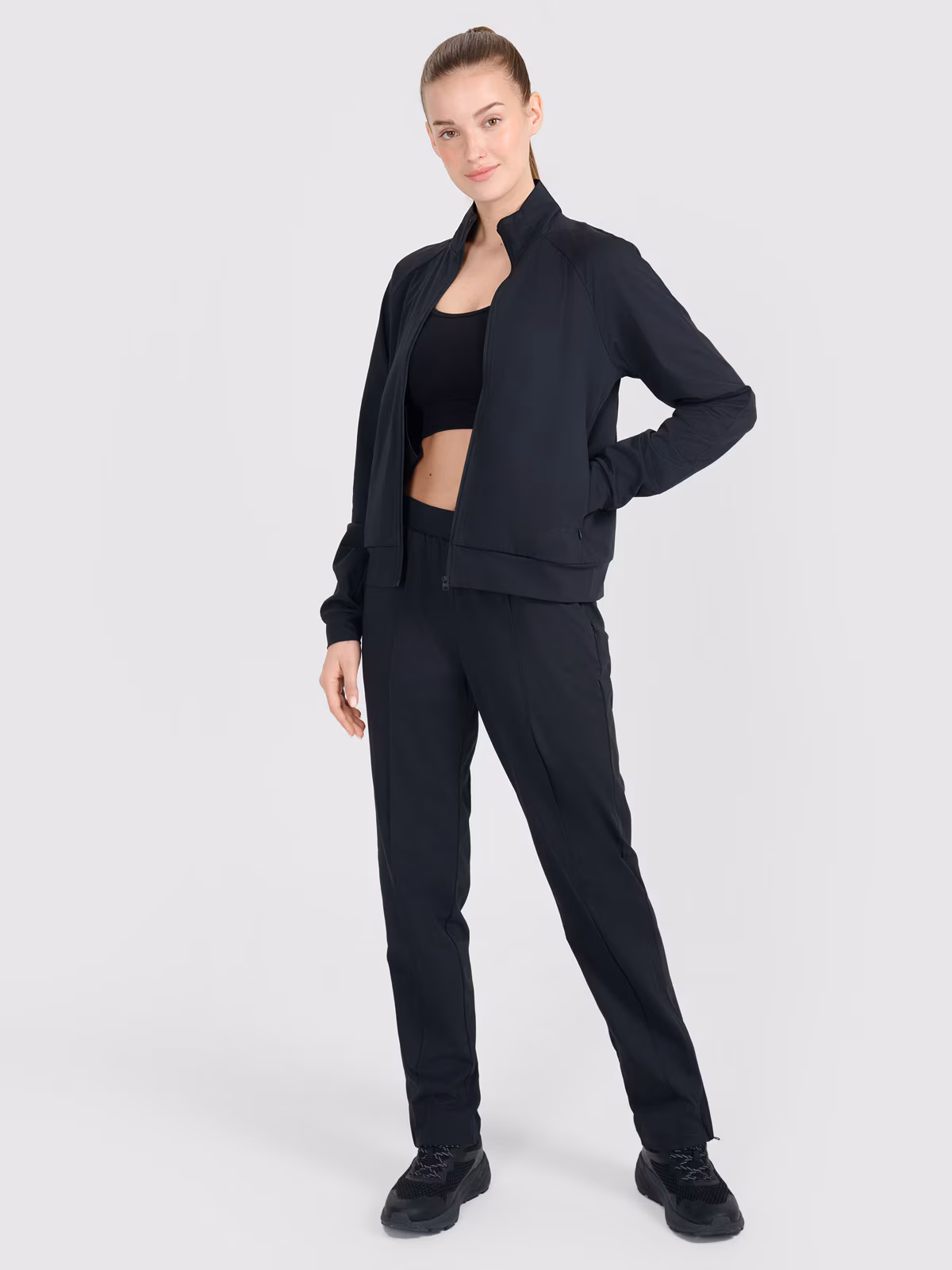 Spodnie treningowe szybkoschnące damskie - czarne