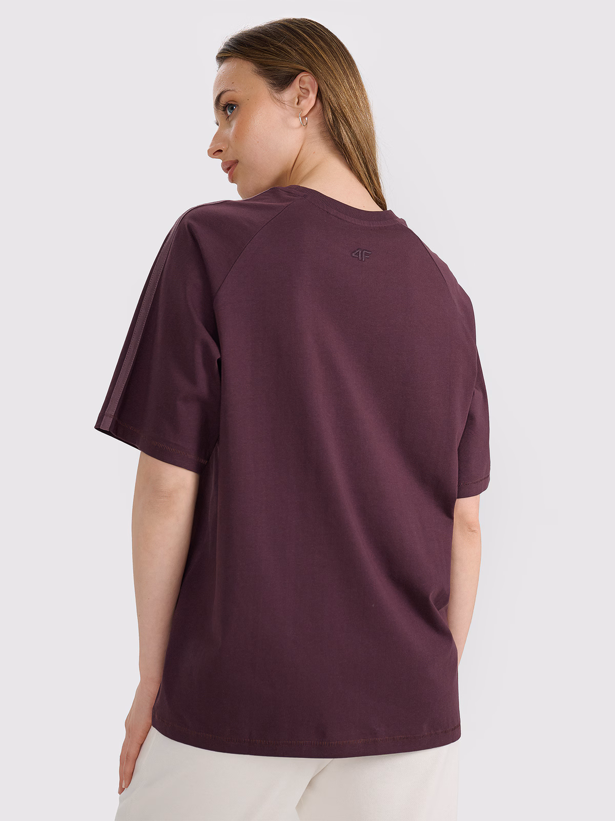 T-shirt oversize z nadrukiem damski - czarny