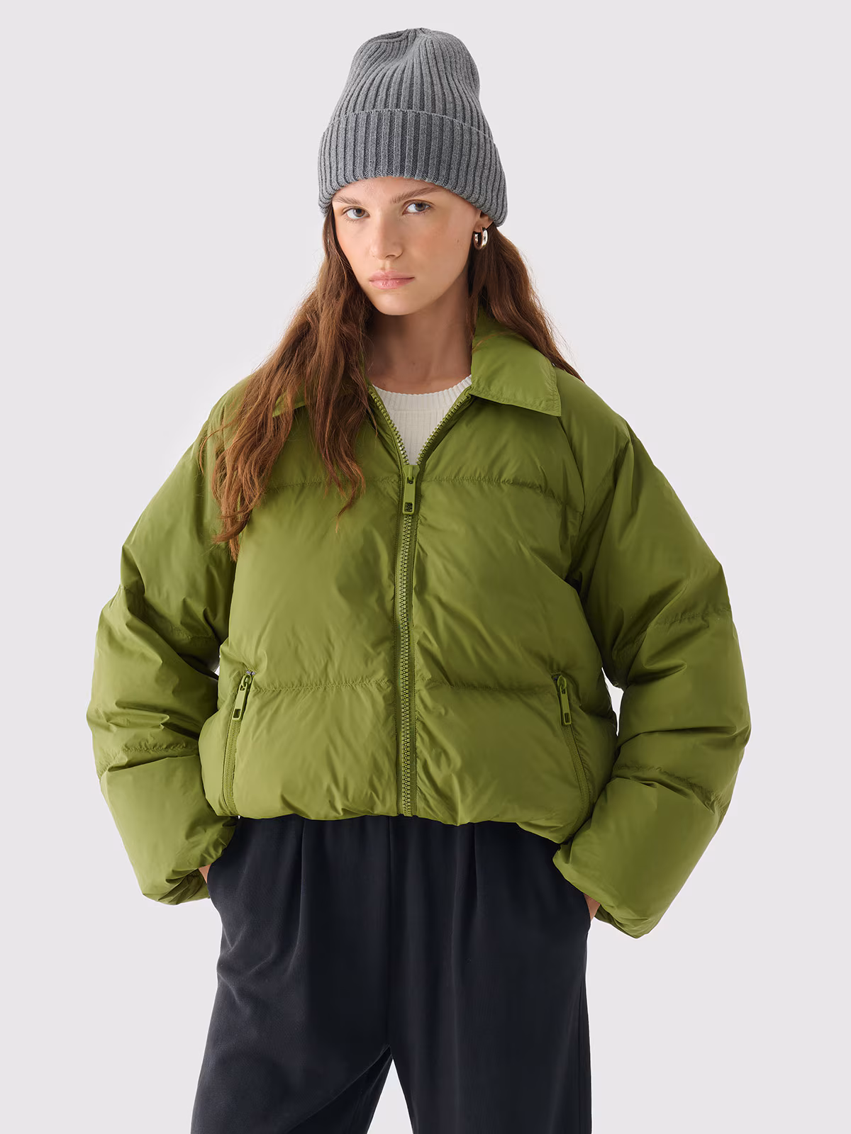 Dwustronna kurtka puchowa z wypełnieniem naturalnym damska Outhorn - zielona