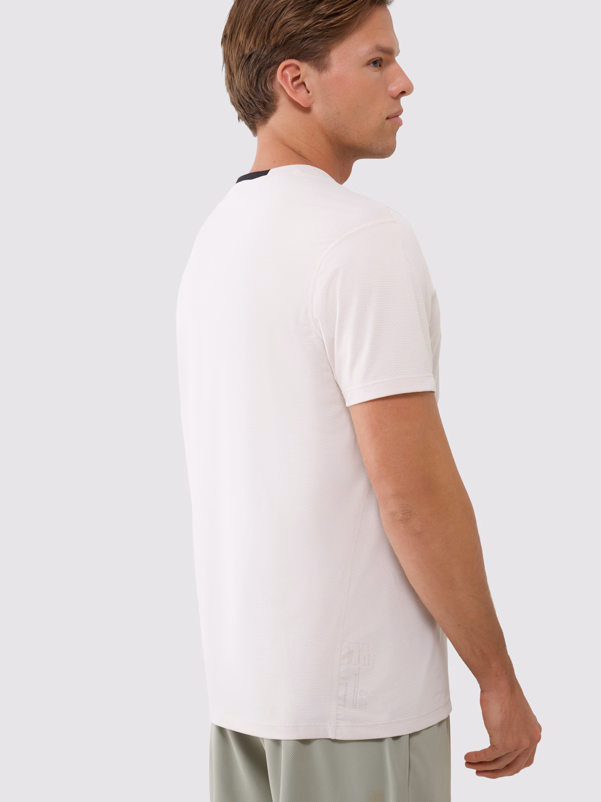 Koszulka treningowa regular szybkoschnąca męska - khaki