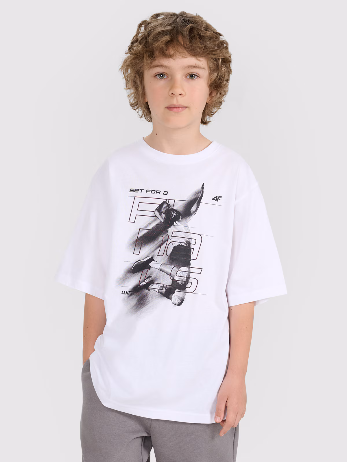 T-shirt regular z nadrukiem dziecięcy - biały