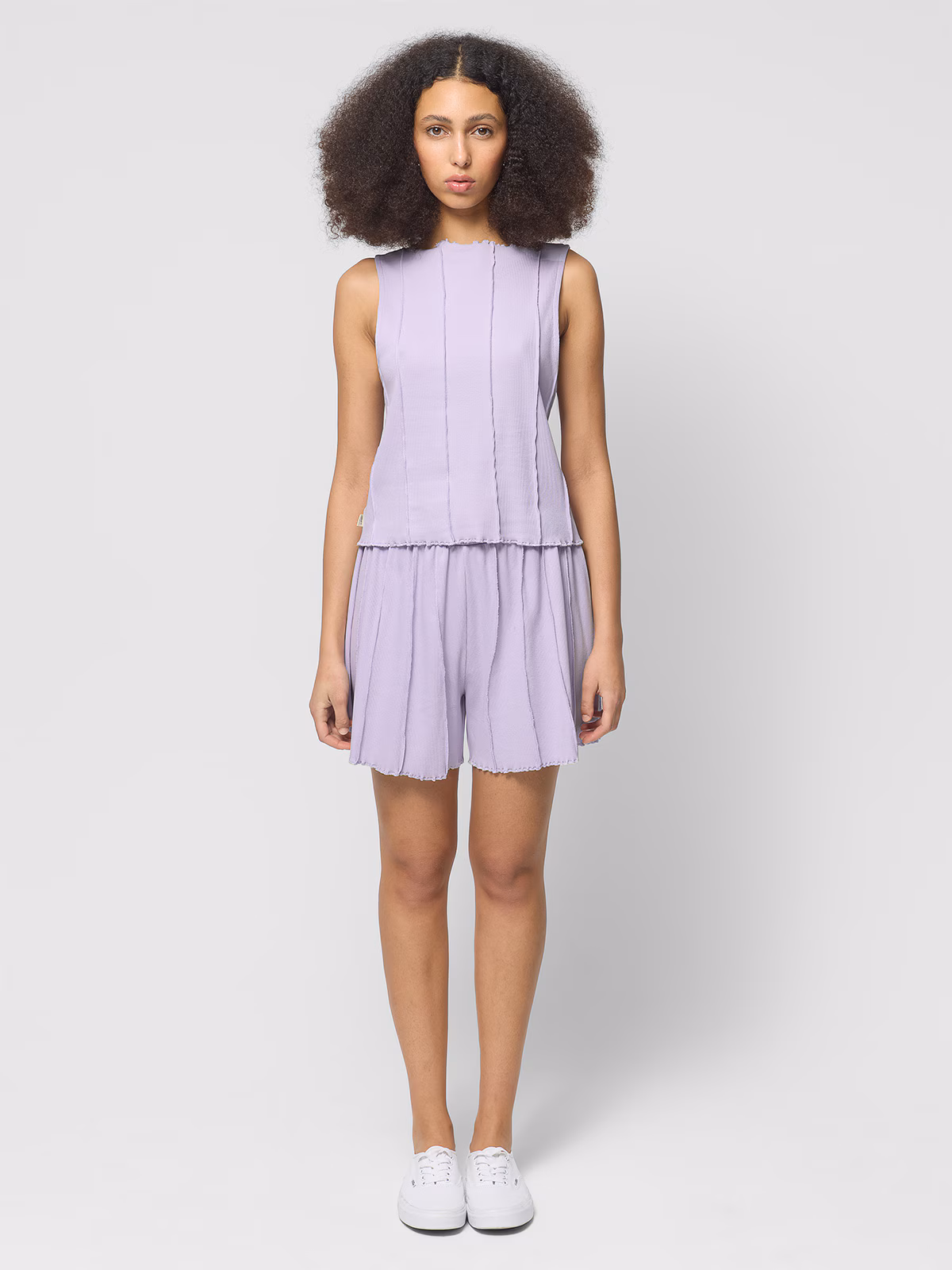 Spodenki z prążkowanej dzianiny damskie Outhorn - fioletowe