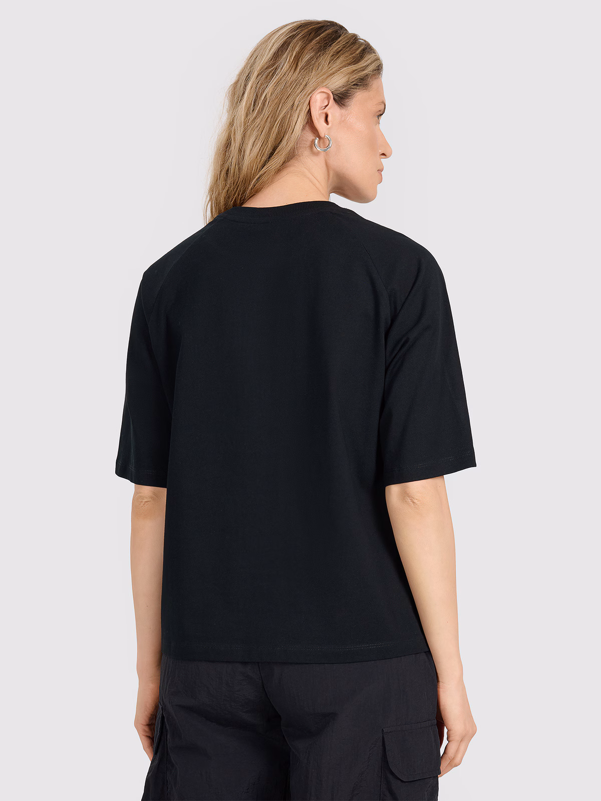 T-shirt oversize gładki damski - czarny