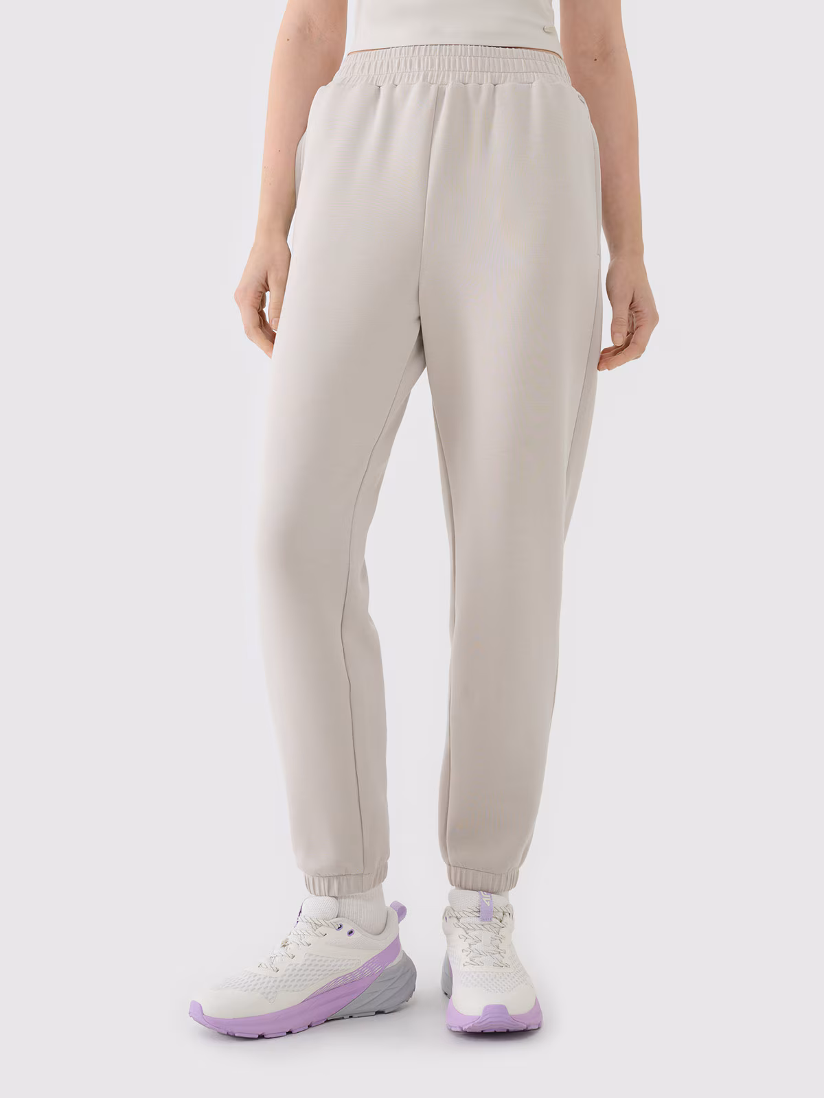 Spodnie dresowe joggery z modalem damskie - beżowe