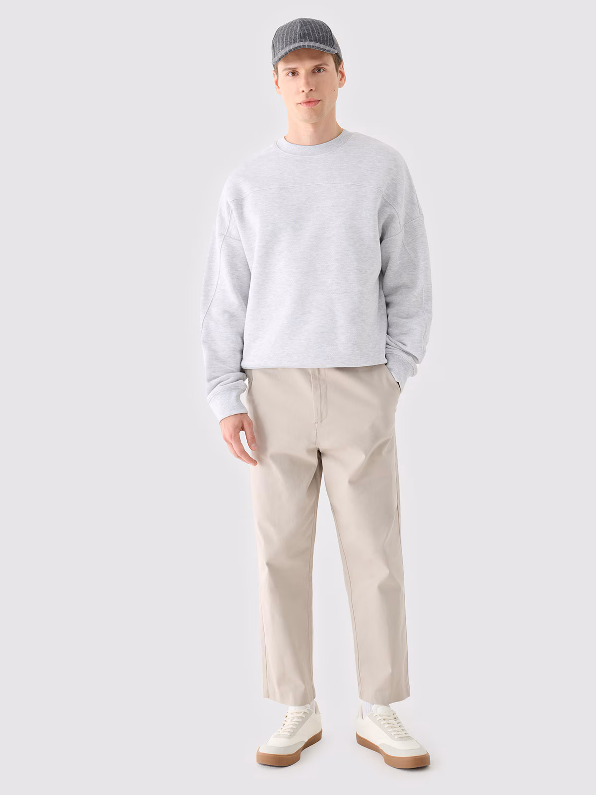 Spodnie tkaninowe męskie Outhorn - czarne