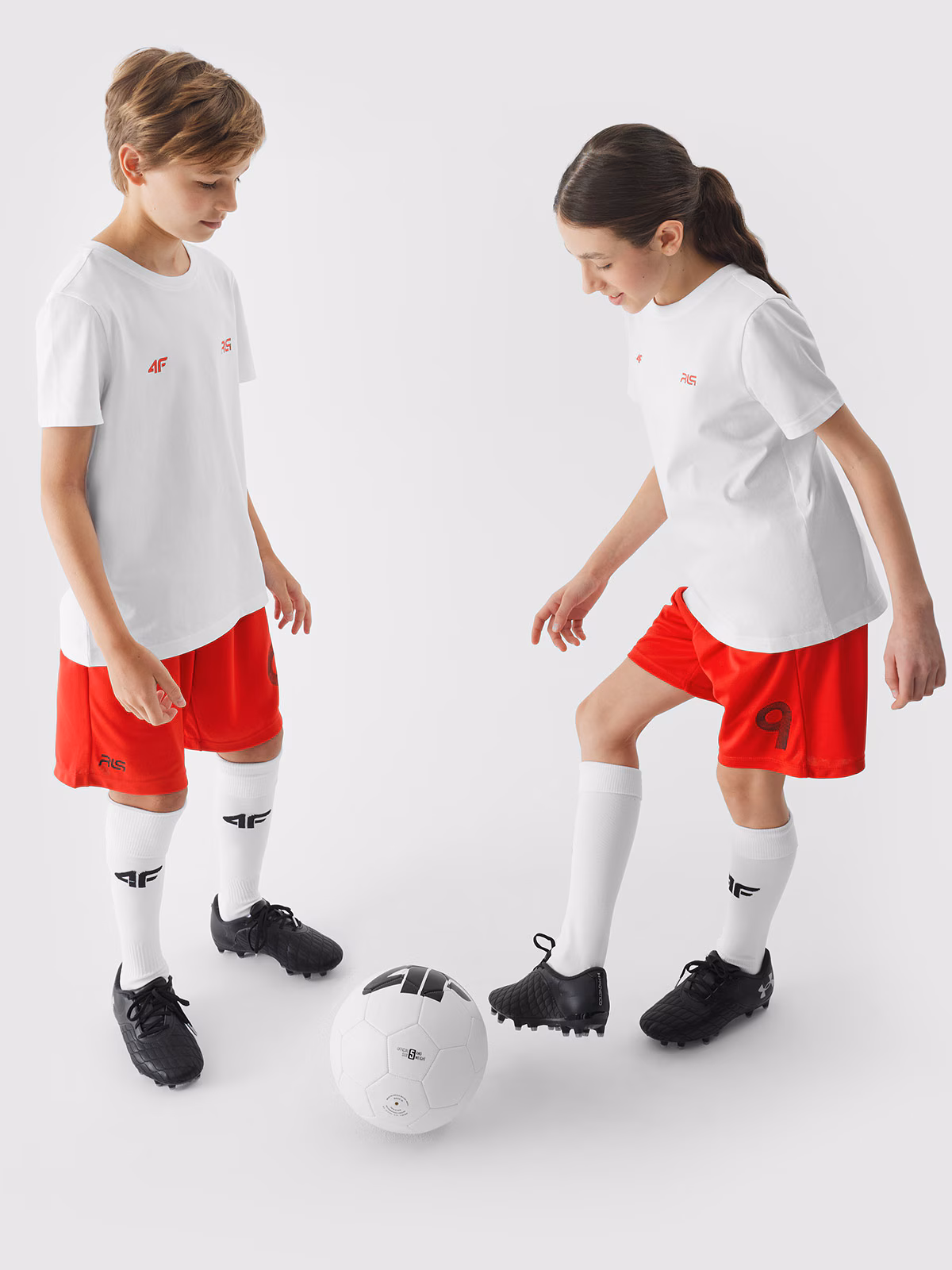 T-shirt z nadrukiem dziecięcy 4F x Robert Lewandowski - biały