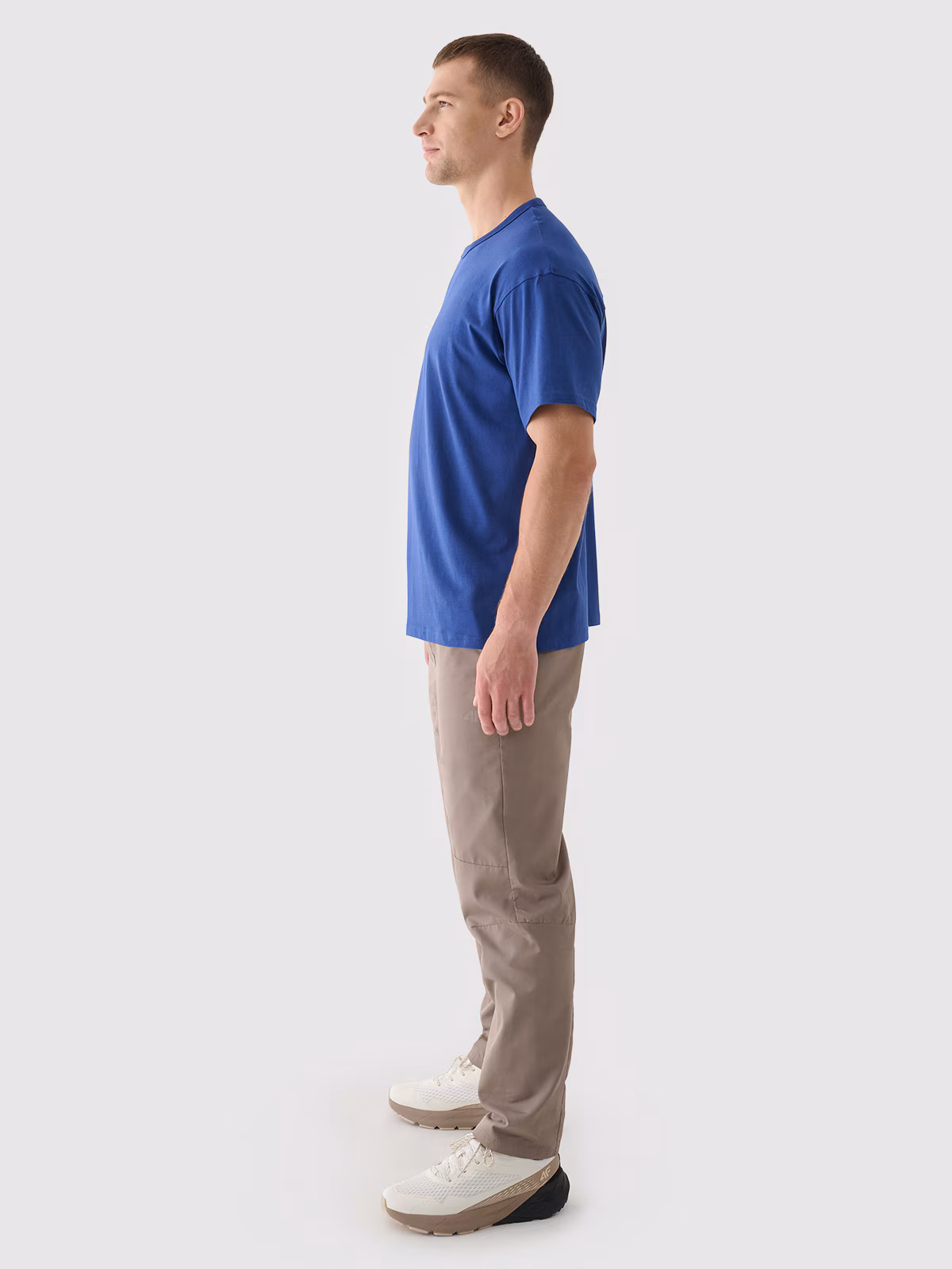 Spodnie casual męskie - brązowe