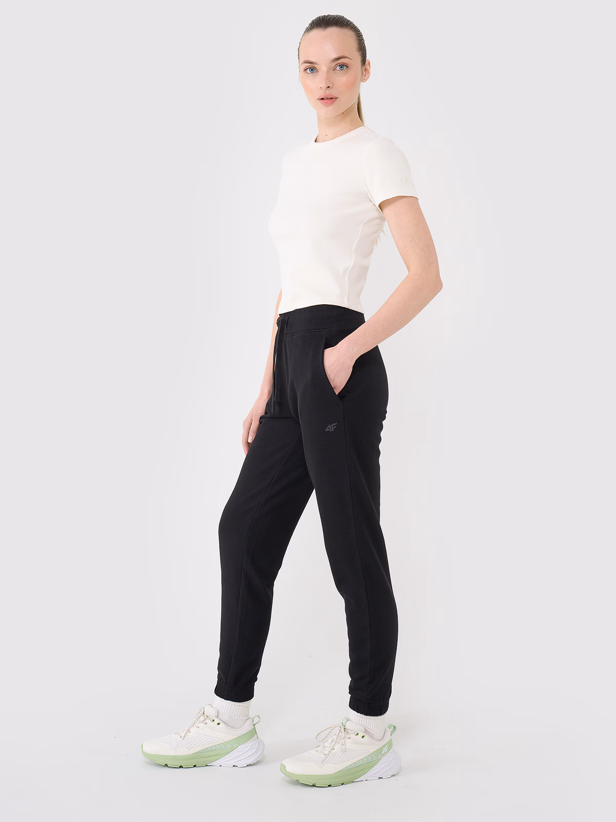 Spodnie dresowe joggery damskie - granatowe