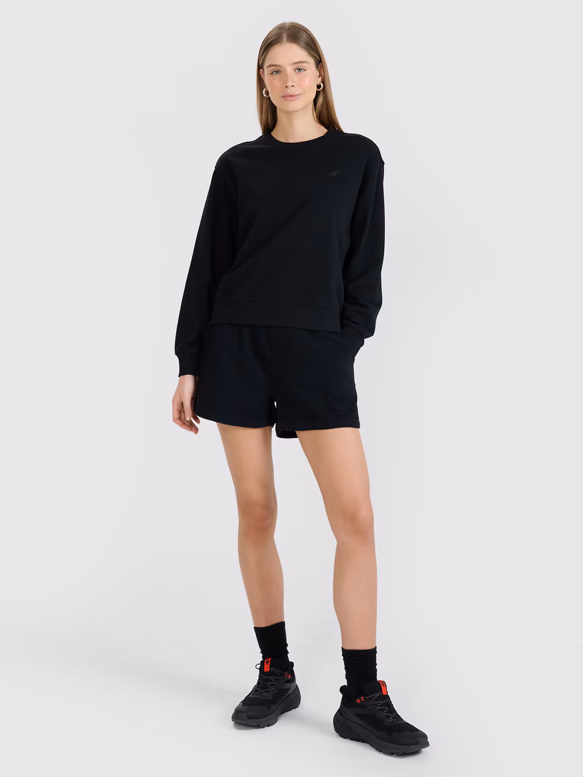 Spodenki dresowe damskie - czarne