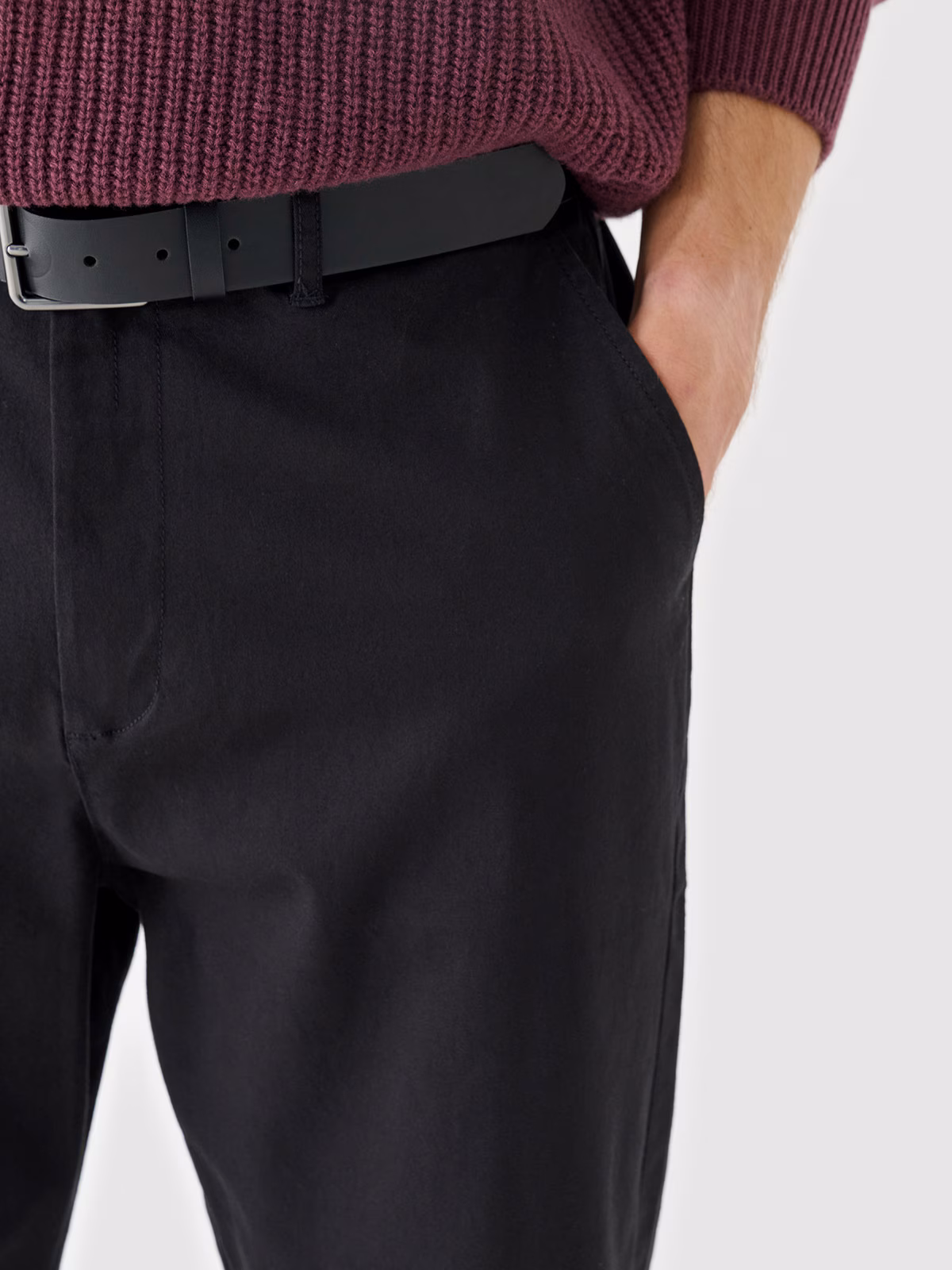 Spodnie tkaninowe męskie Outhorn - czarne