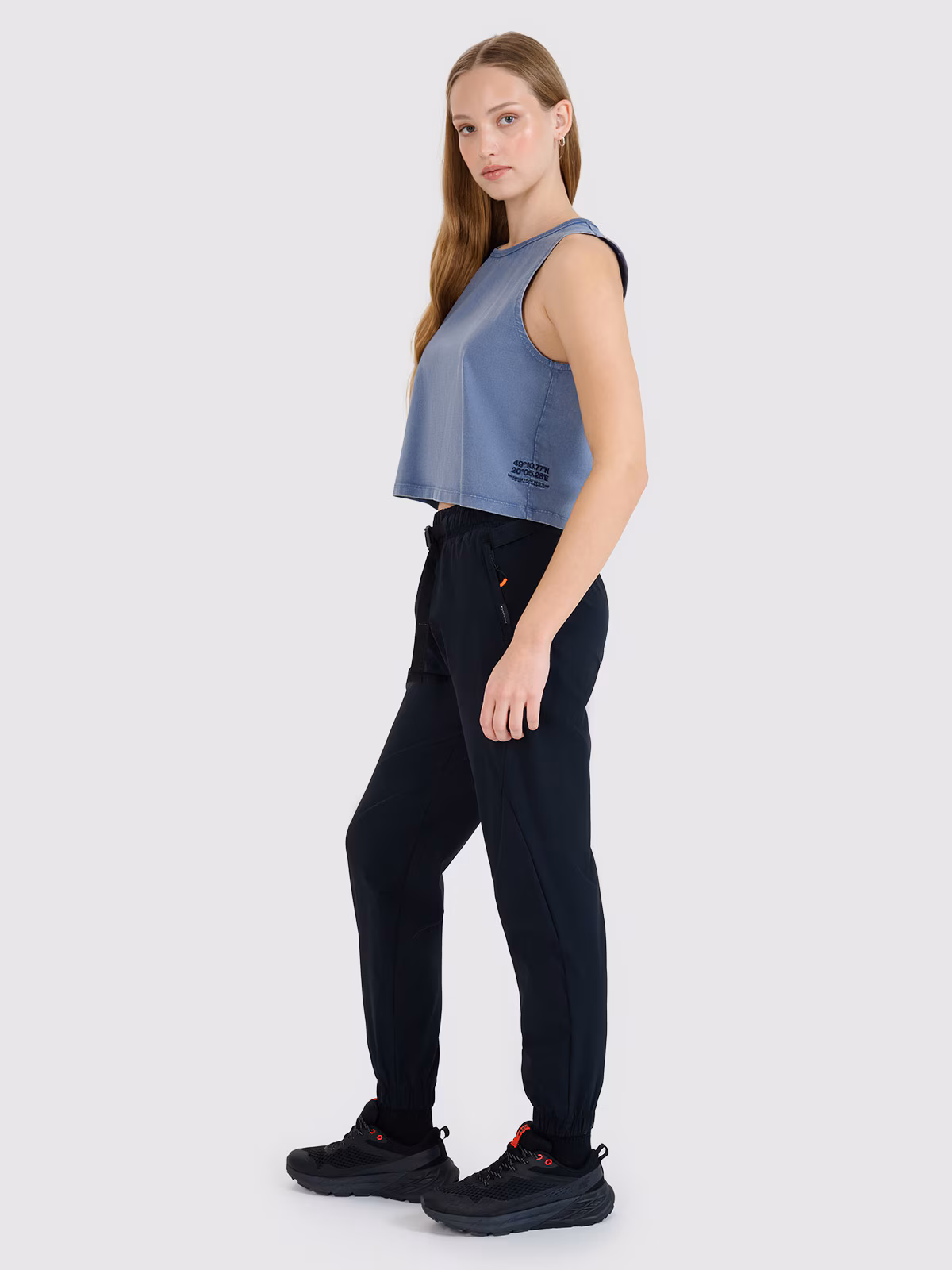 Spodnie casual damskie - czarne