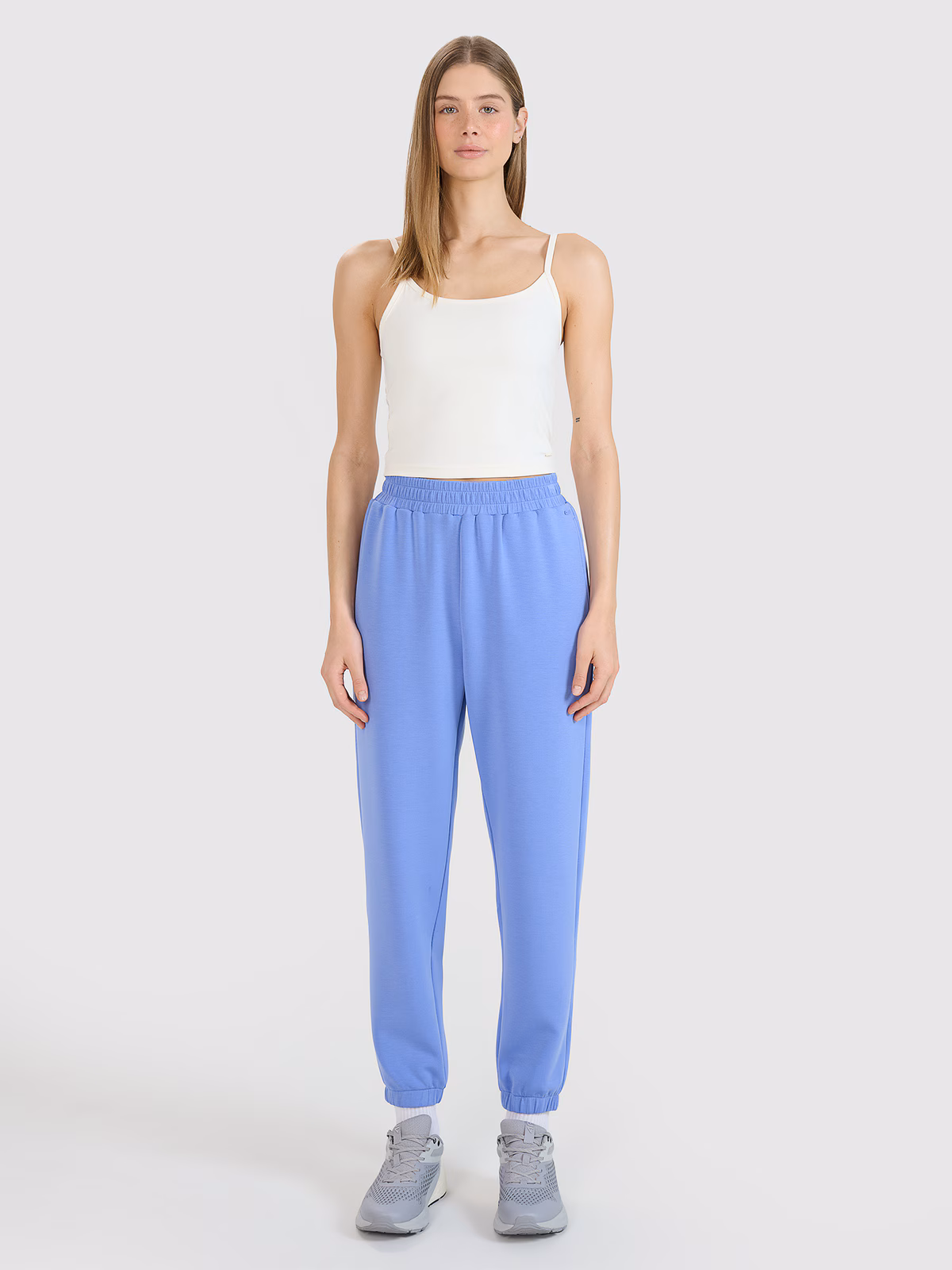 Spodnie dresowe joggery z modalem damskie - beżowe