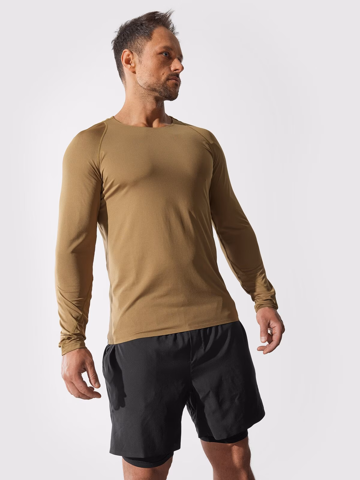 Longsleeve treningowy szybkoschący z materiałów z recyklingu męski 4F x Robert Lewandowski