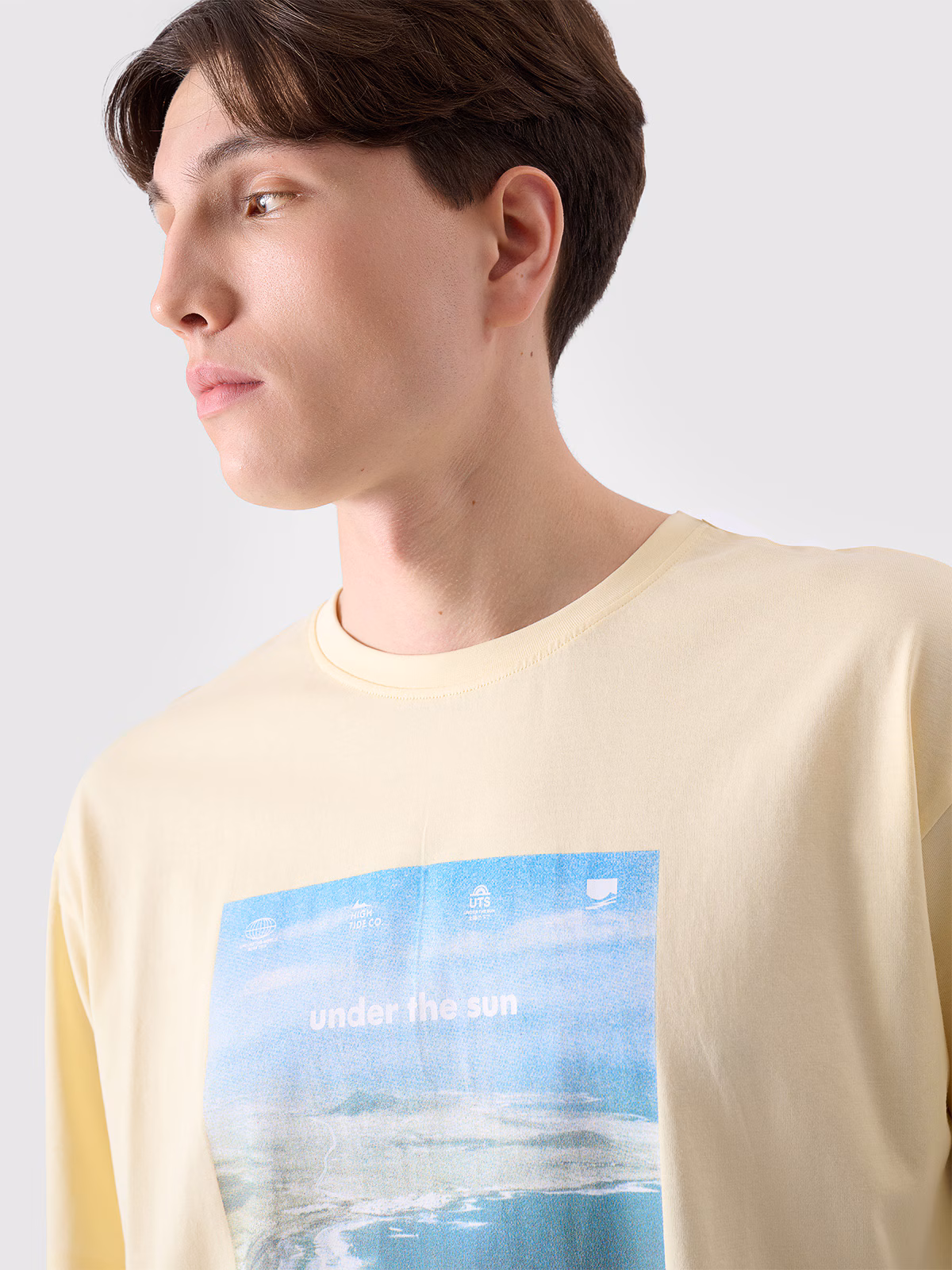 T-shirt oversize z nadrukiem męski - biały