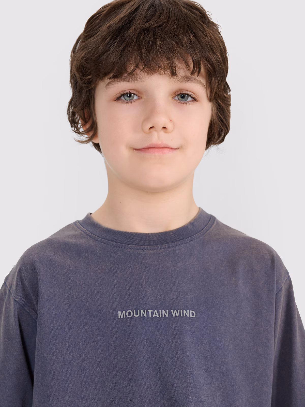 T-shirt oversize z nadrukiem chłopięcy - szary