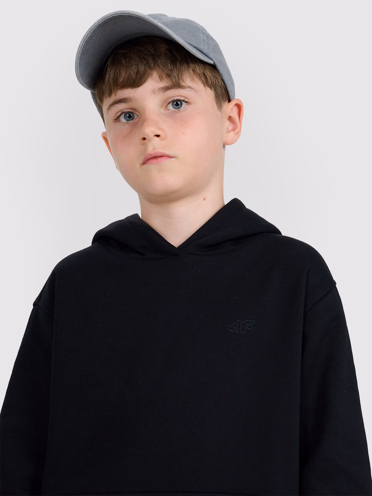 Bluza dresowa nierozpinana z kapturem chłopięca - szara