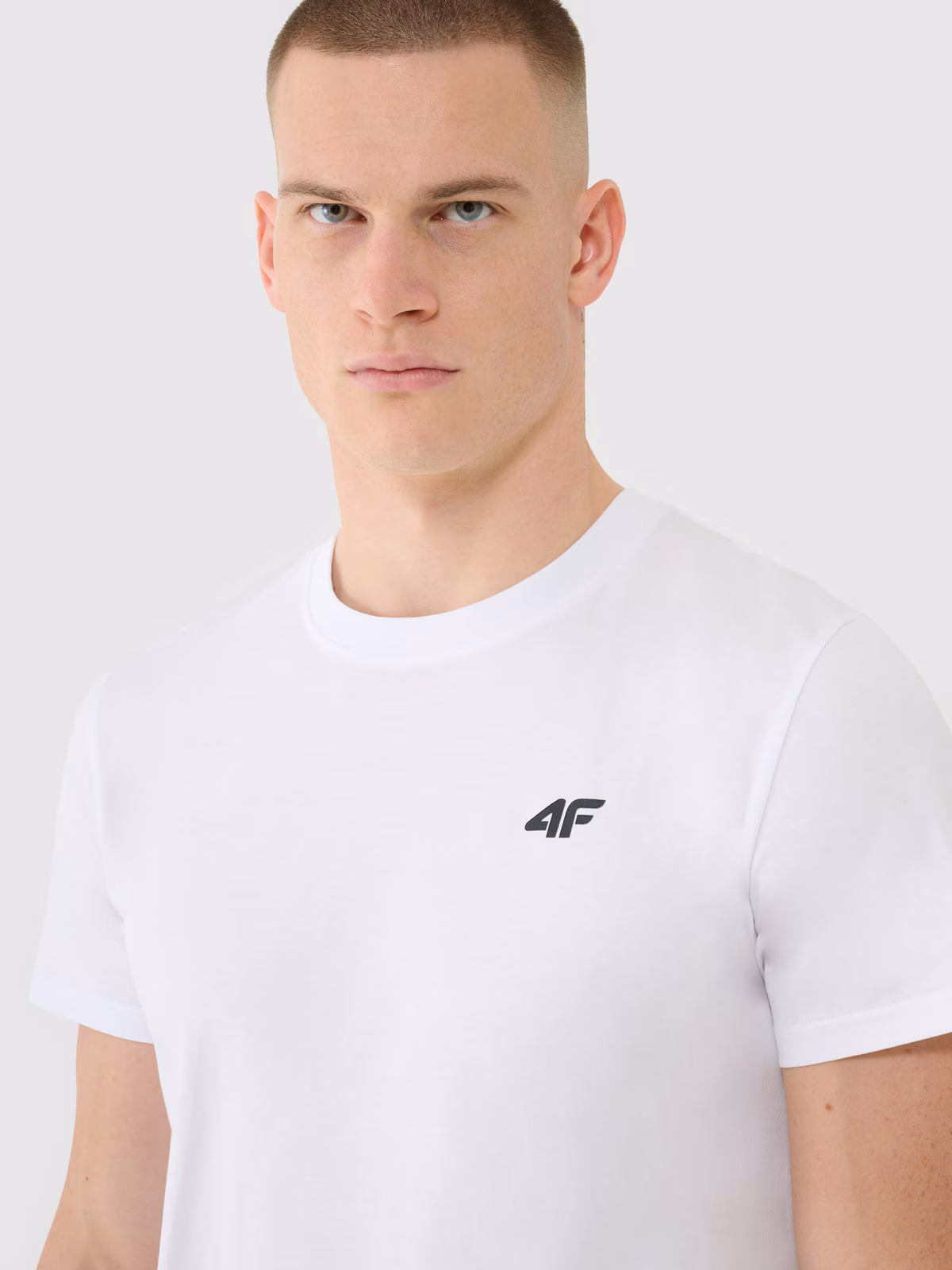 T-shirt regular gładki męski - czarny