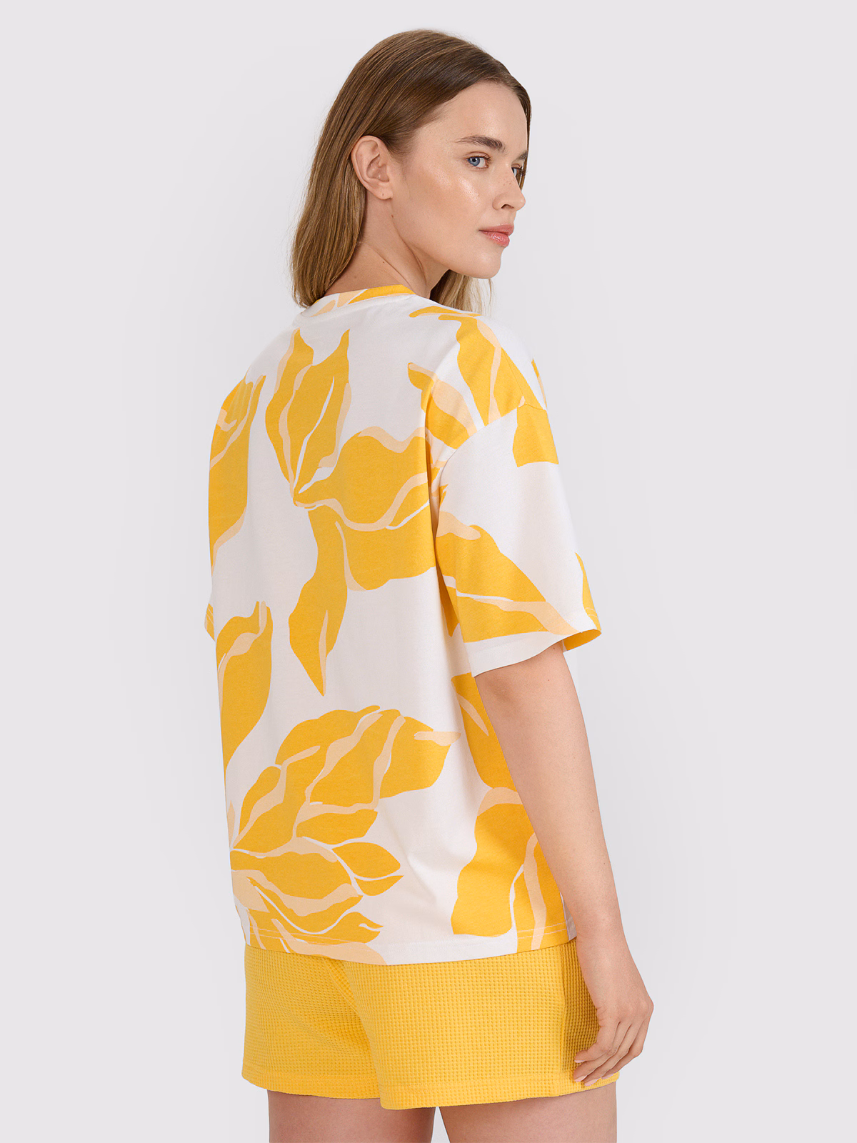 T-shirt oversize z nadrukiem damski - multikolor