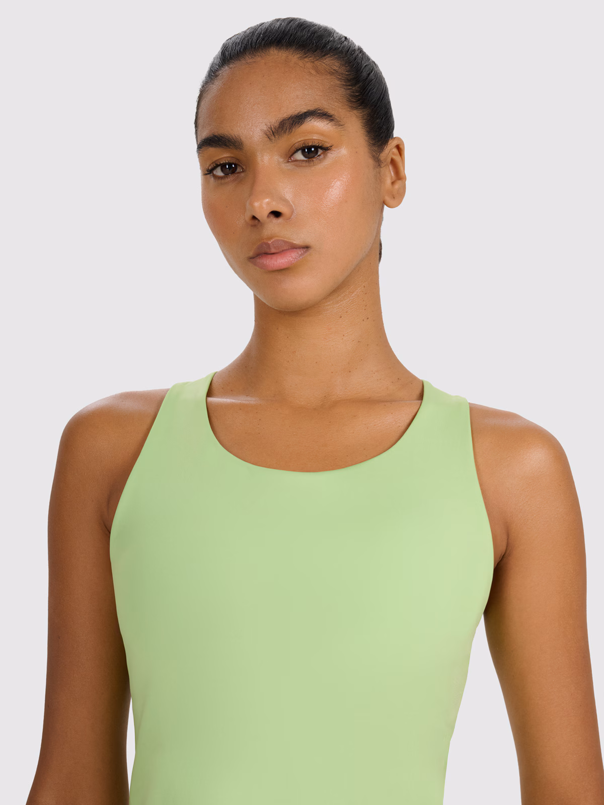 Top treningowy szybkoschnący damski - zielony