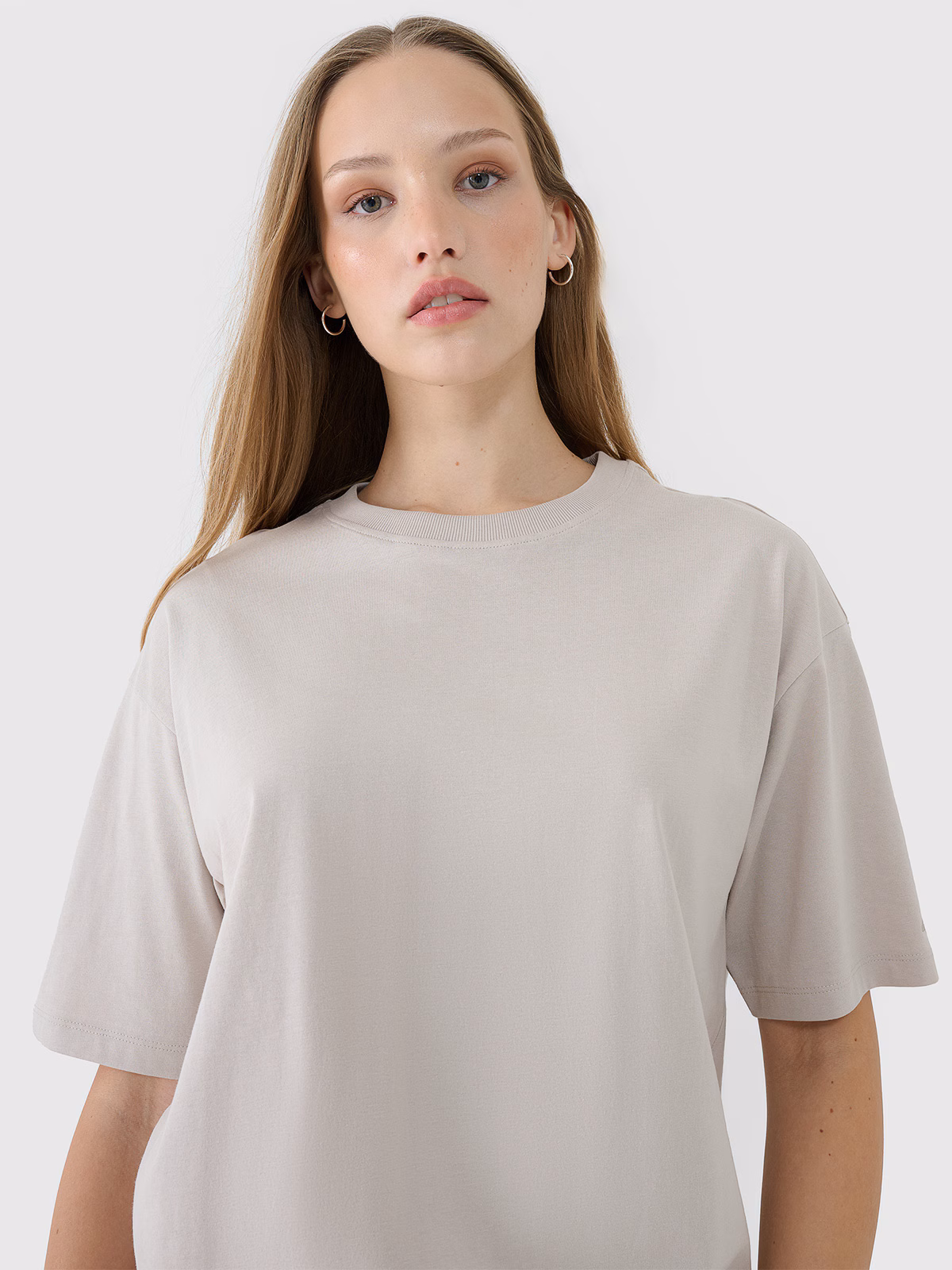 T-shirt oversize gładki damski - biały