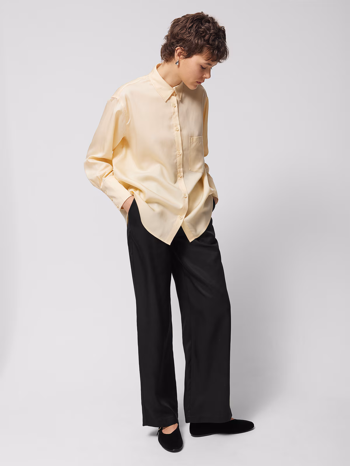 Koszula oversize z lyocellu damska Outhorn - żółta