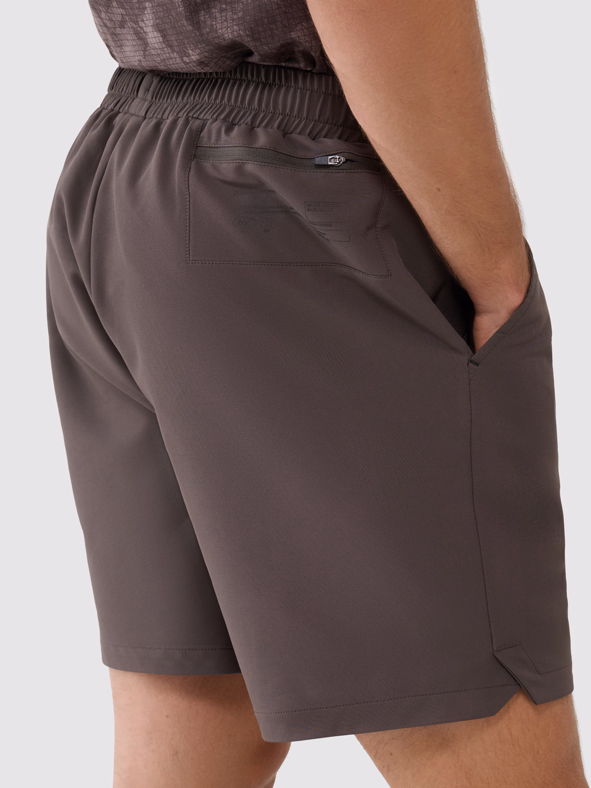 Spodenki treningowe szybkoschnące męskie - beżowe