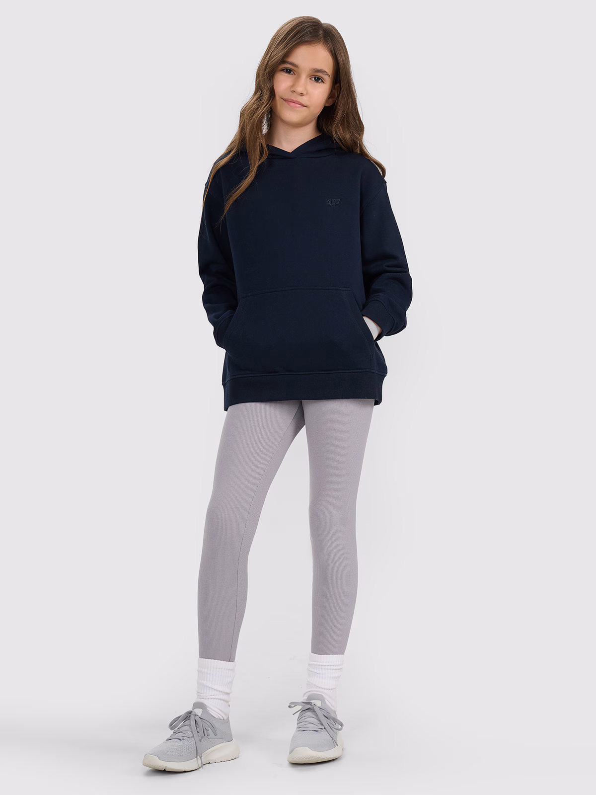 Bluza dresowa nierozpinana z kapturem dziewczęca - szara