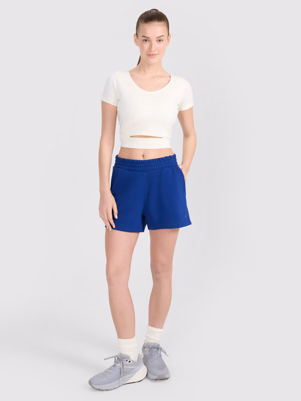 Spodenki dresowe damskie - czarne