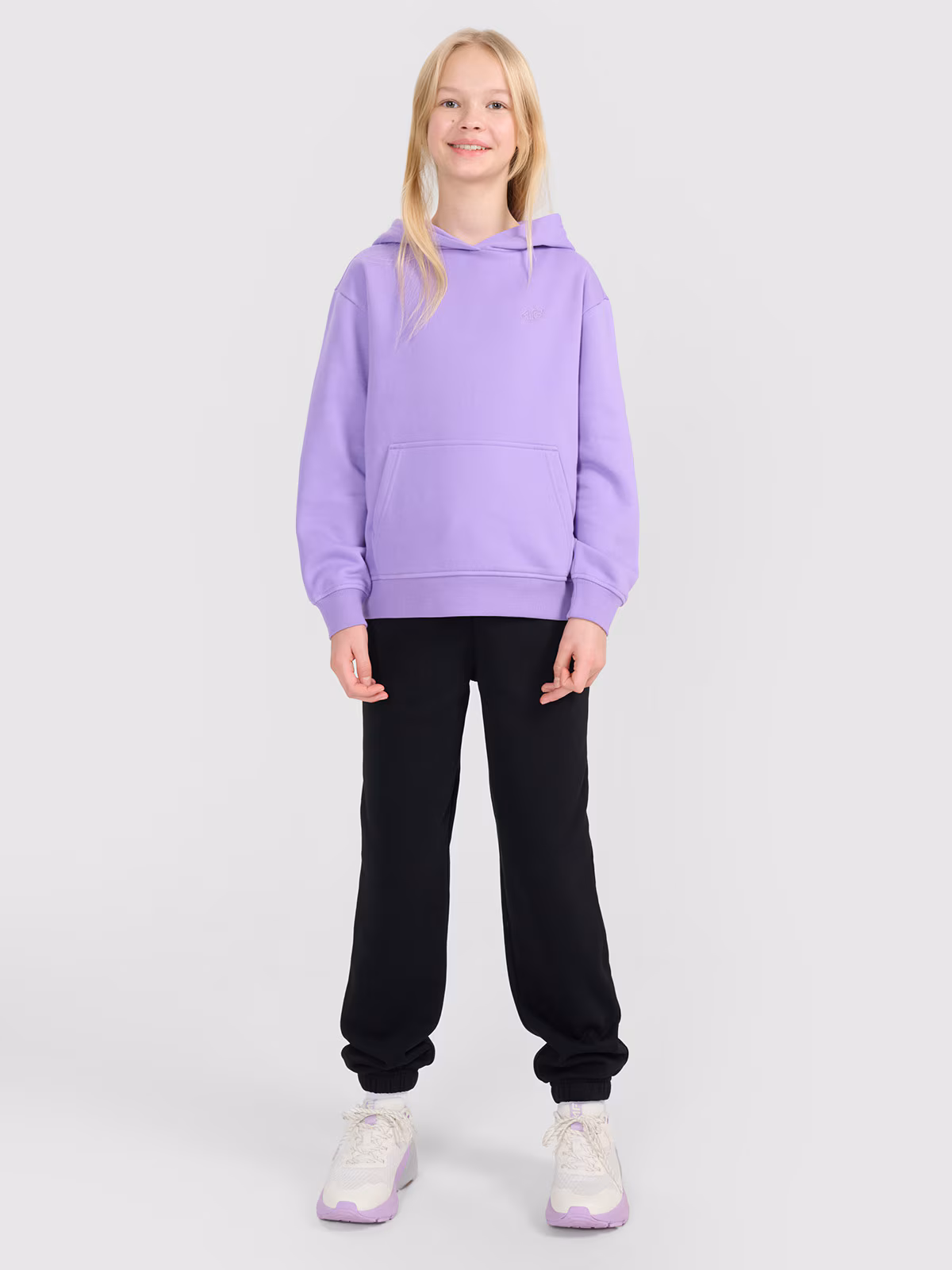 Bluza dresowa nierozpinana z kapturem dziewczęca - fioletowa