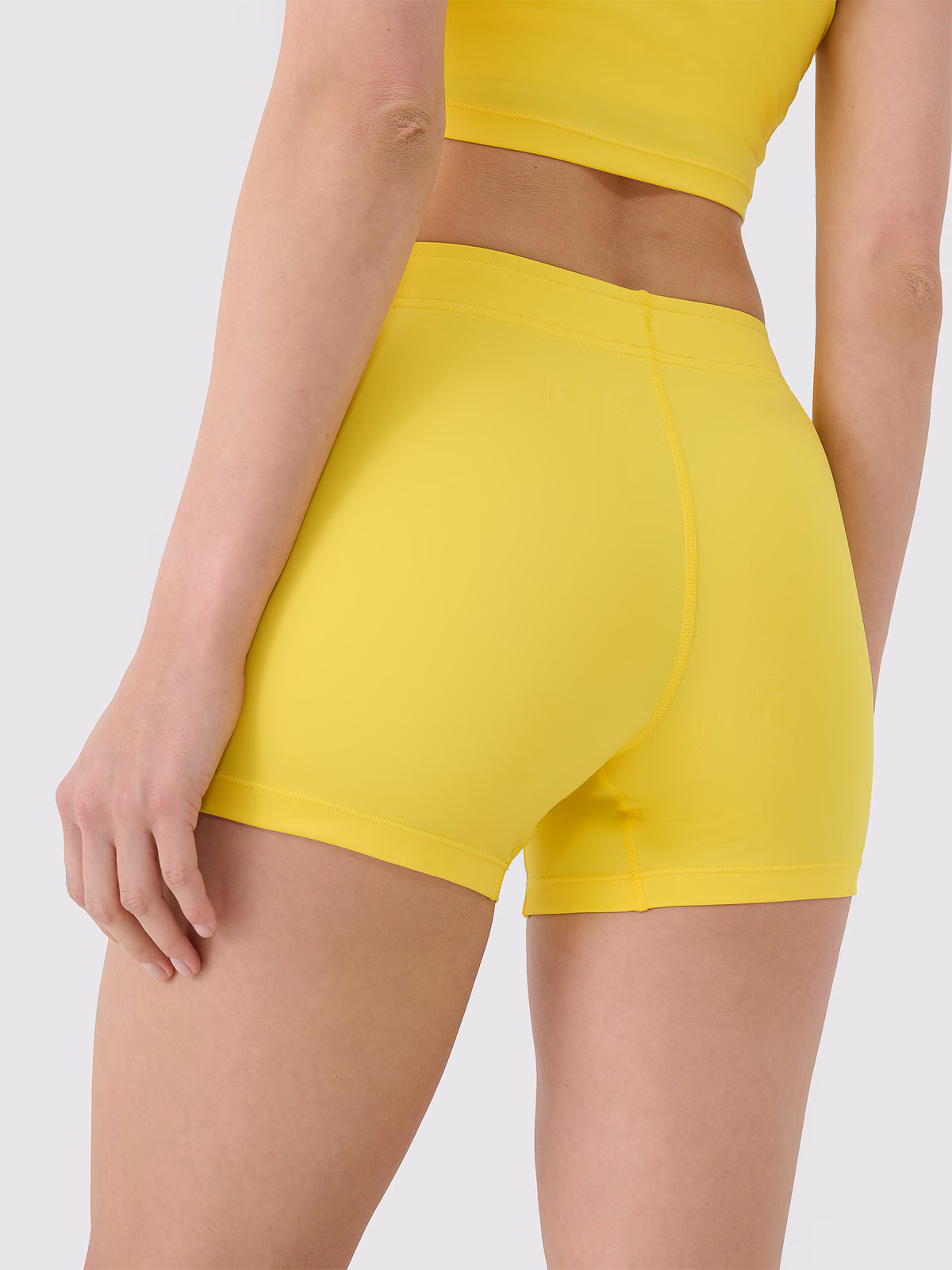 Legginsy krótkie treningowe damskie - niebieskie