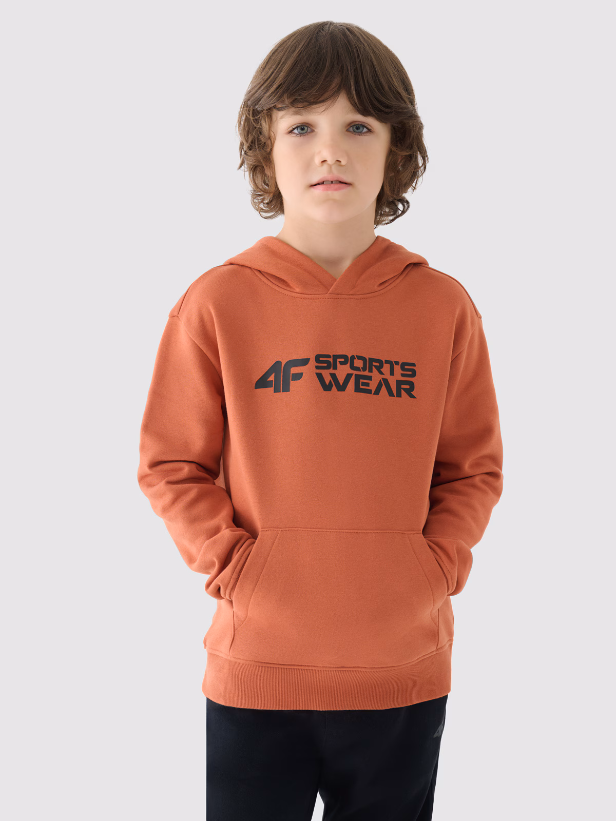 Bluza dresowa nierozpinana z kapturem chłopięca - niebieska