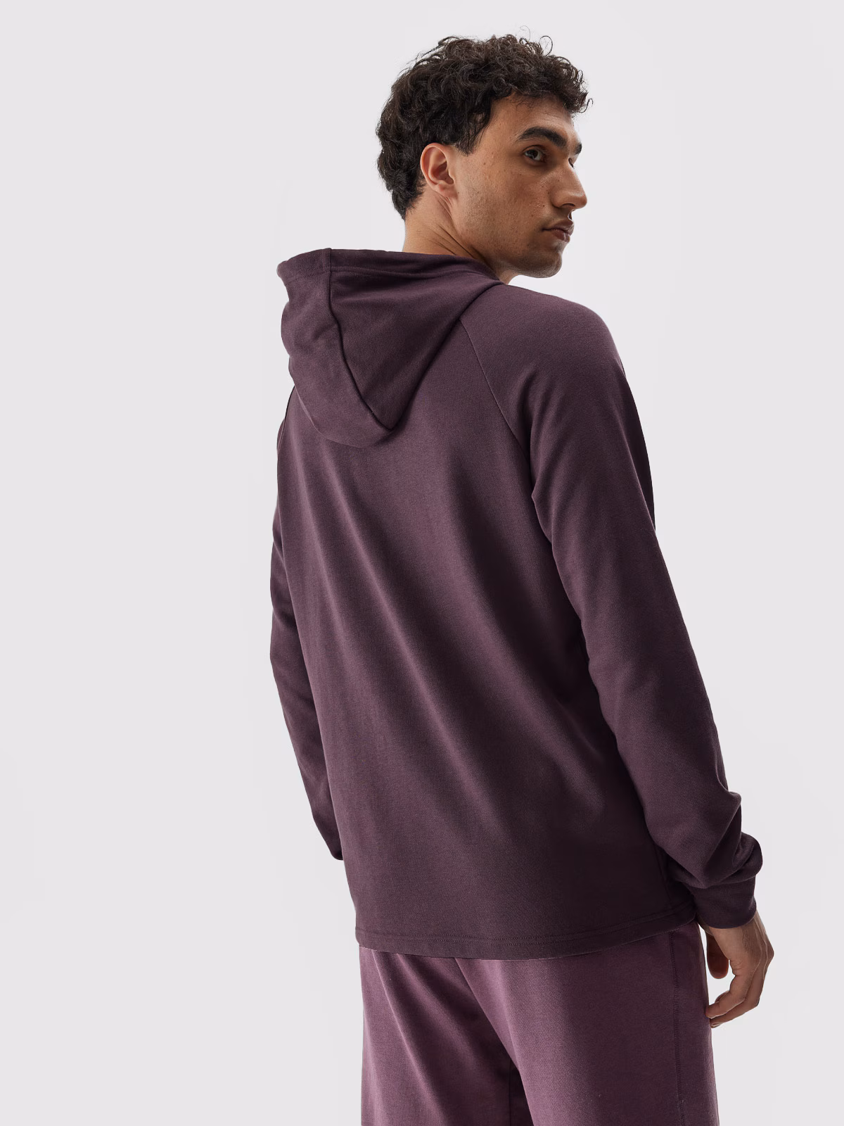 Bluza treningowa nierozpinana z kapturem męska