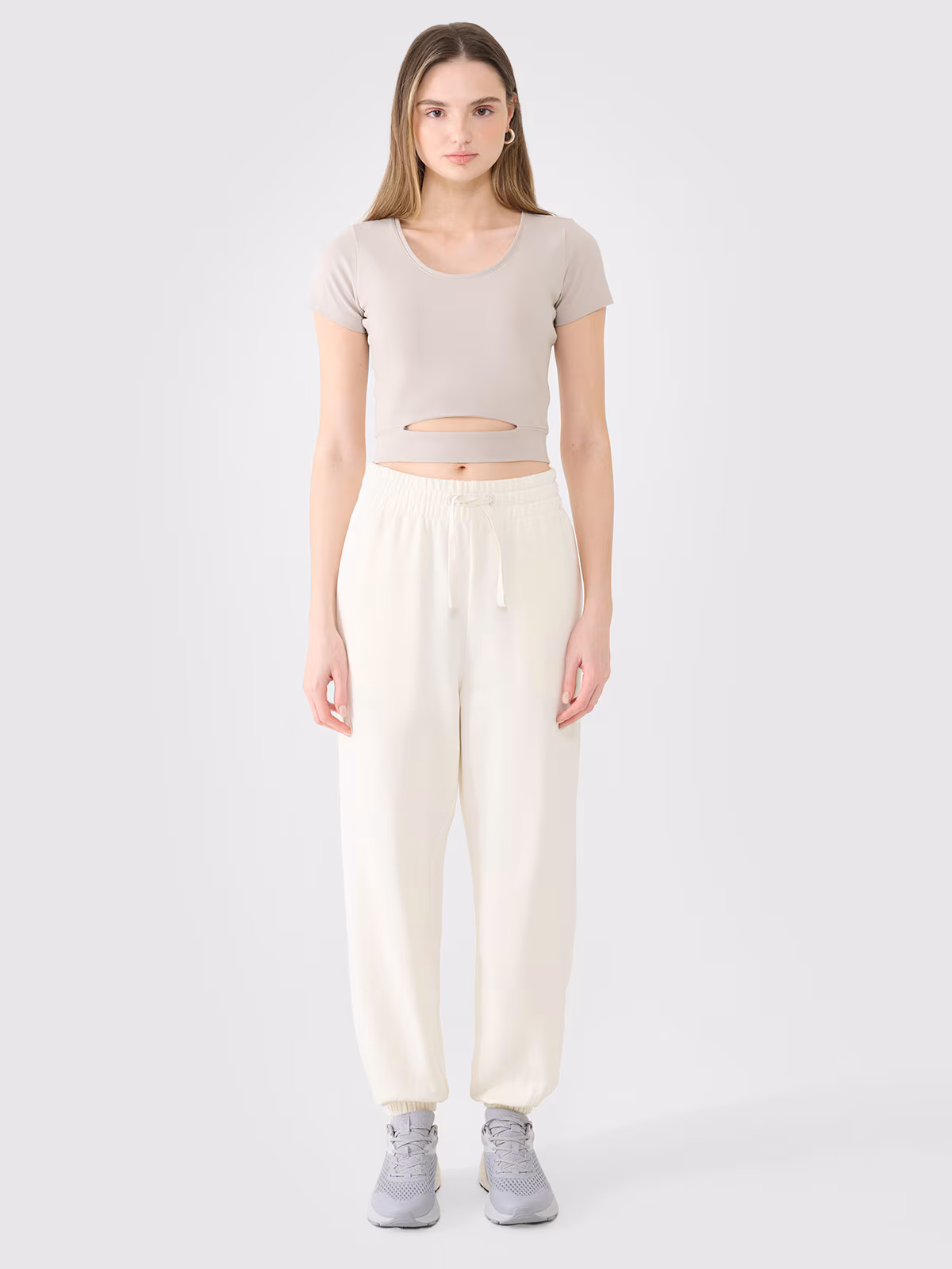 Spodnie dresowe joggery damskie - białe