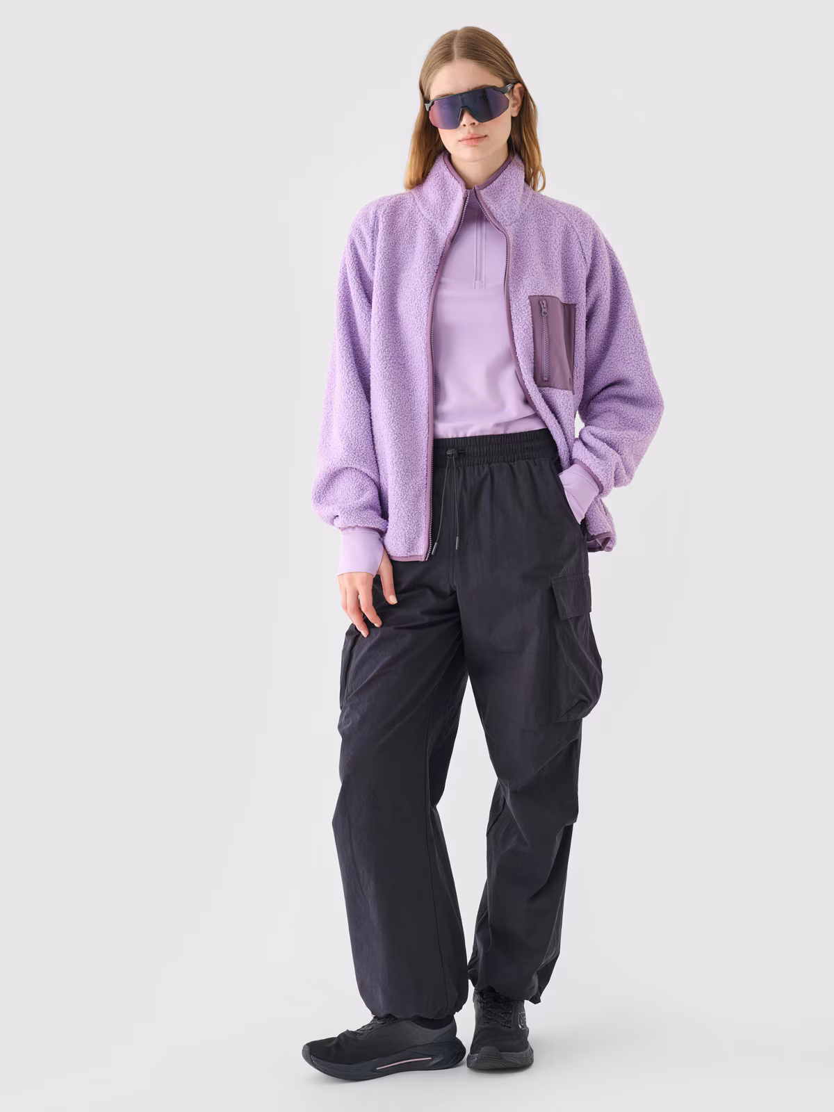 Spodnie casual cargo damskie - czarne