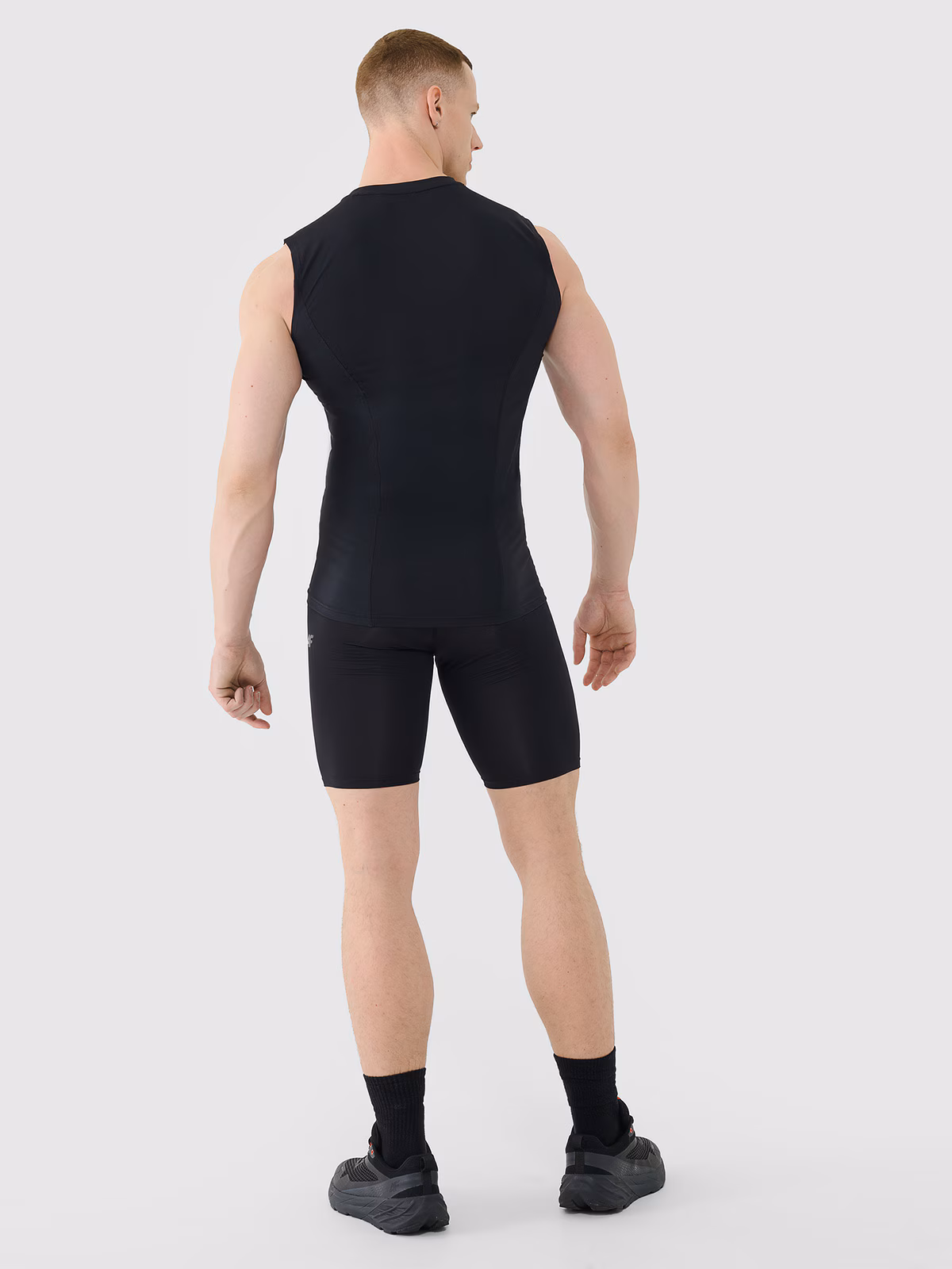 Spodenki treningowe slim szybkoschnące męskie - czarne