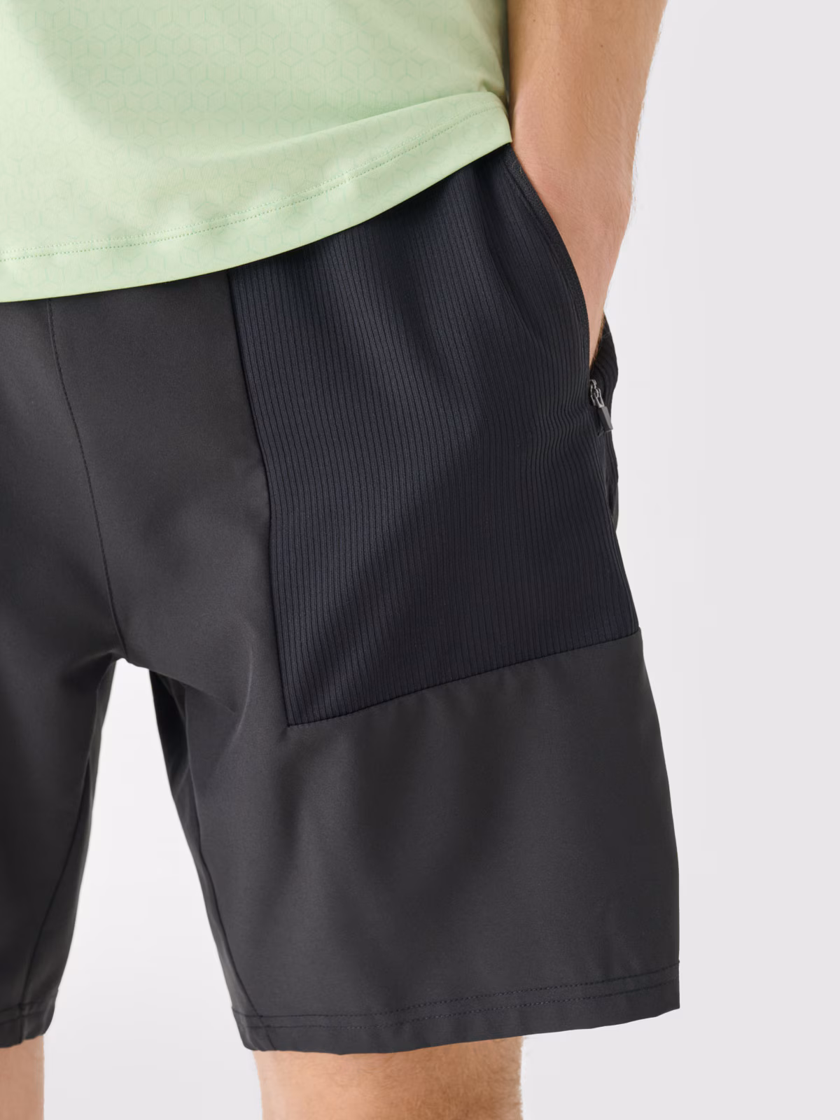 Spodenki treningowe regular szybkoschnące męskie - szare