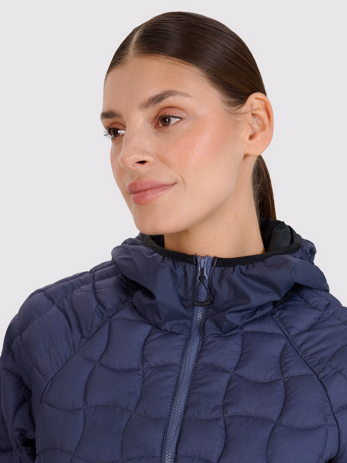 Kurtka puchowa trekkingowa z wypełnieniem Primaloft Black Insulation damska - szara