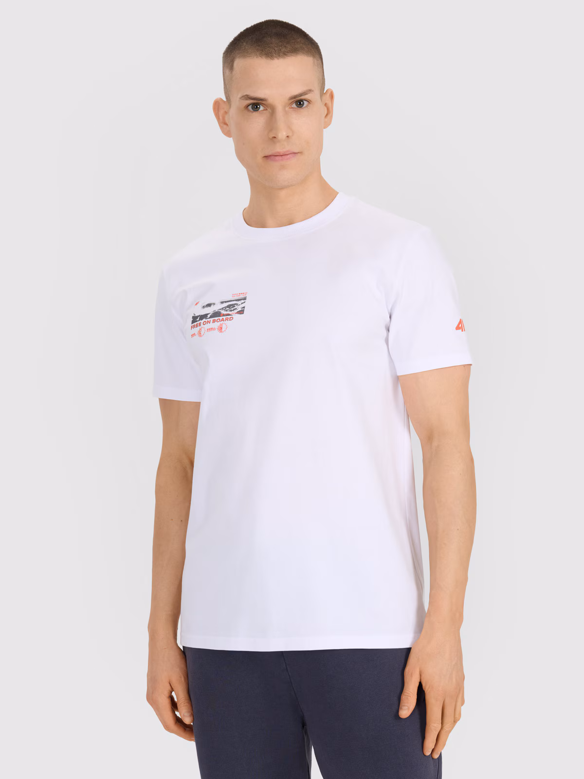 T-shirt regular z nadrukiem męski - szary