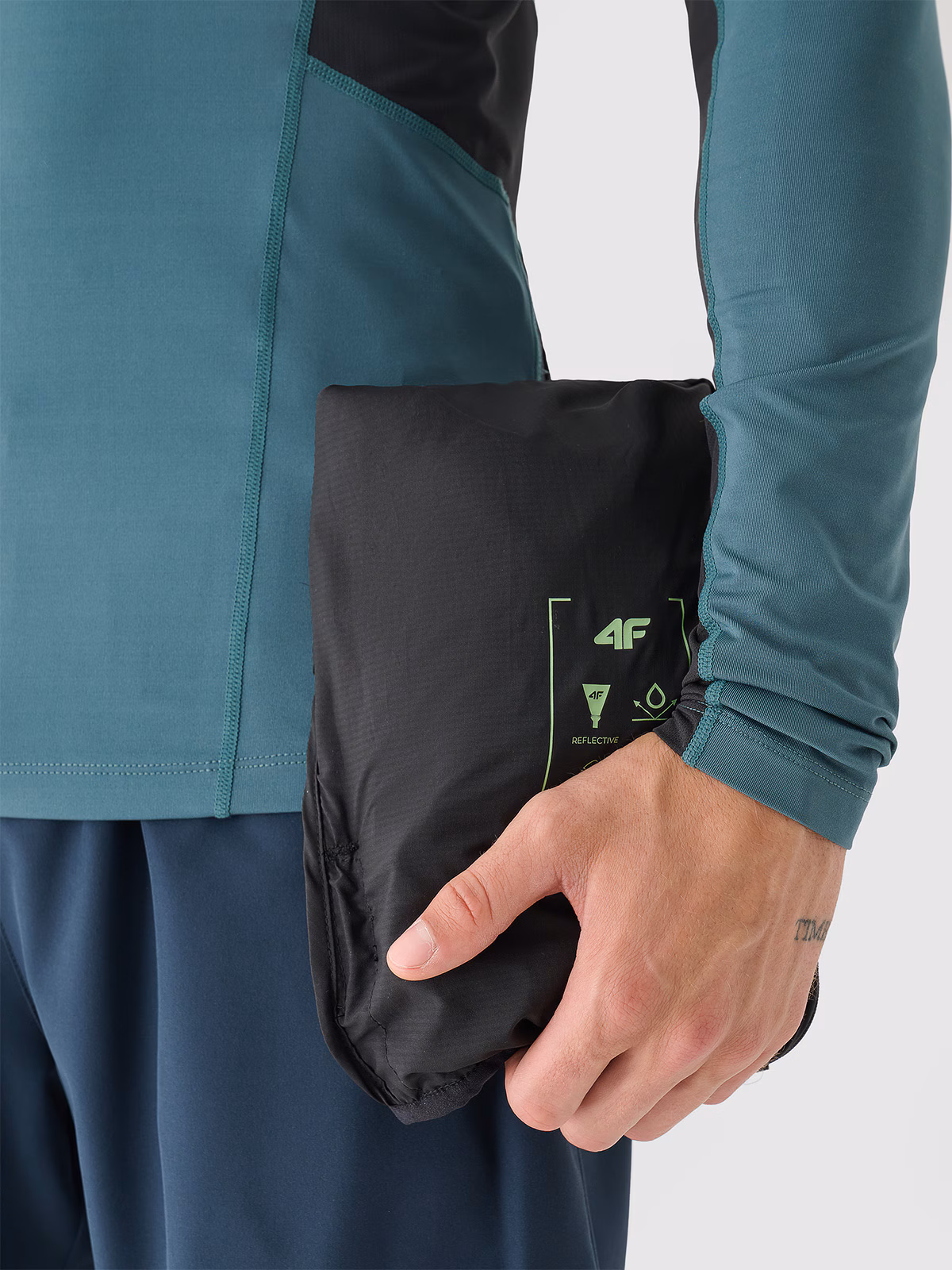 Bezrękawnik do biegania pikowany ze stójką męski - szary