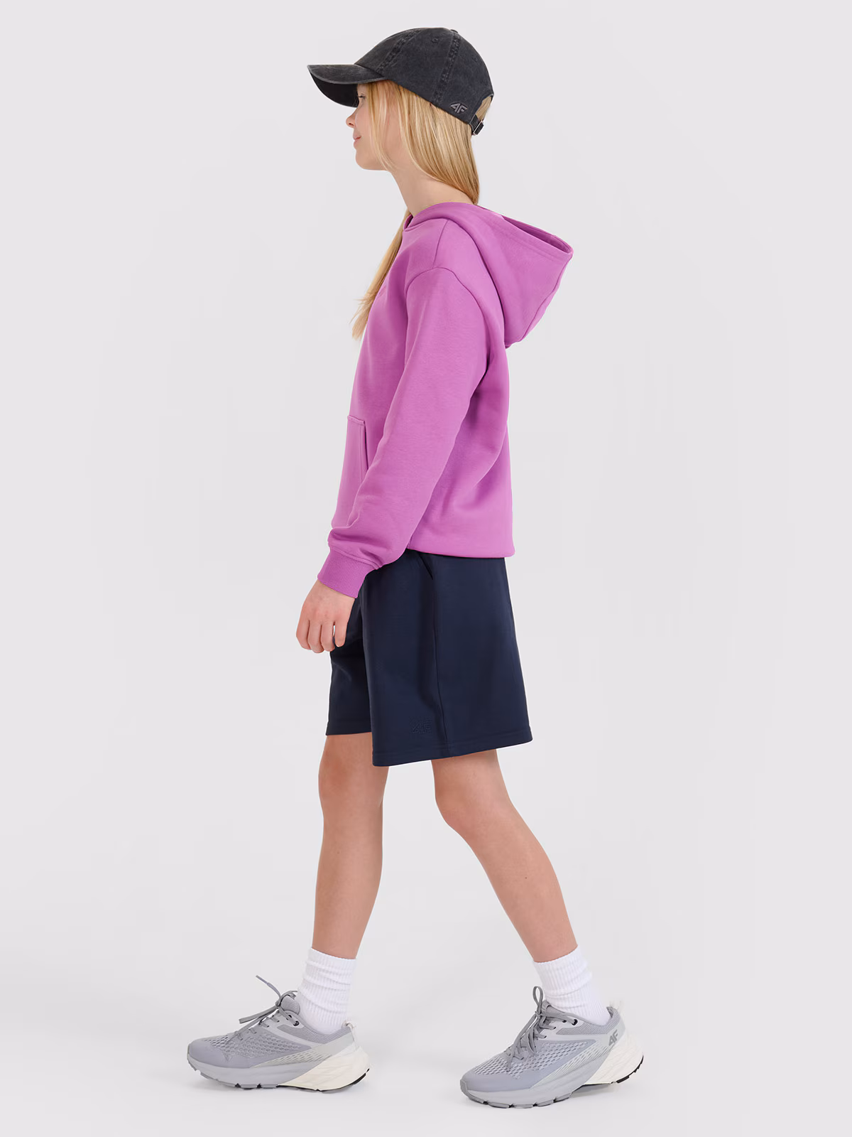 Bluza dresowa nierozpinana z kapturem dziewczęca - fioletowa