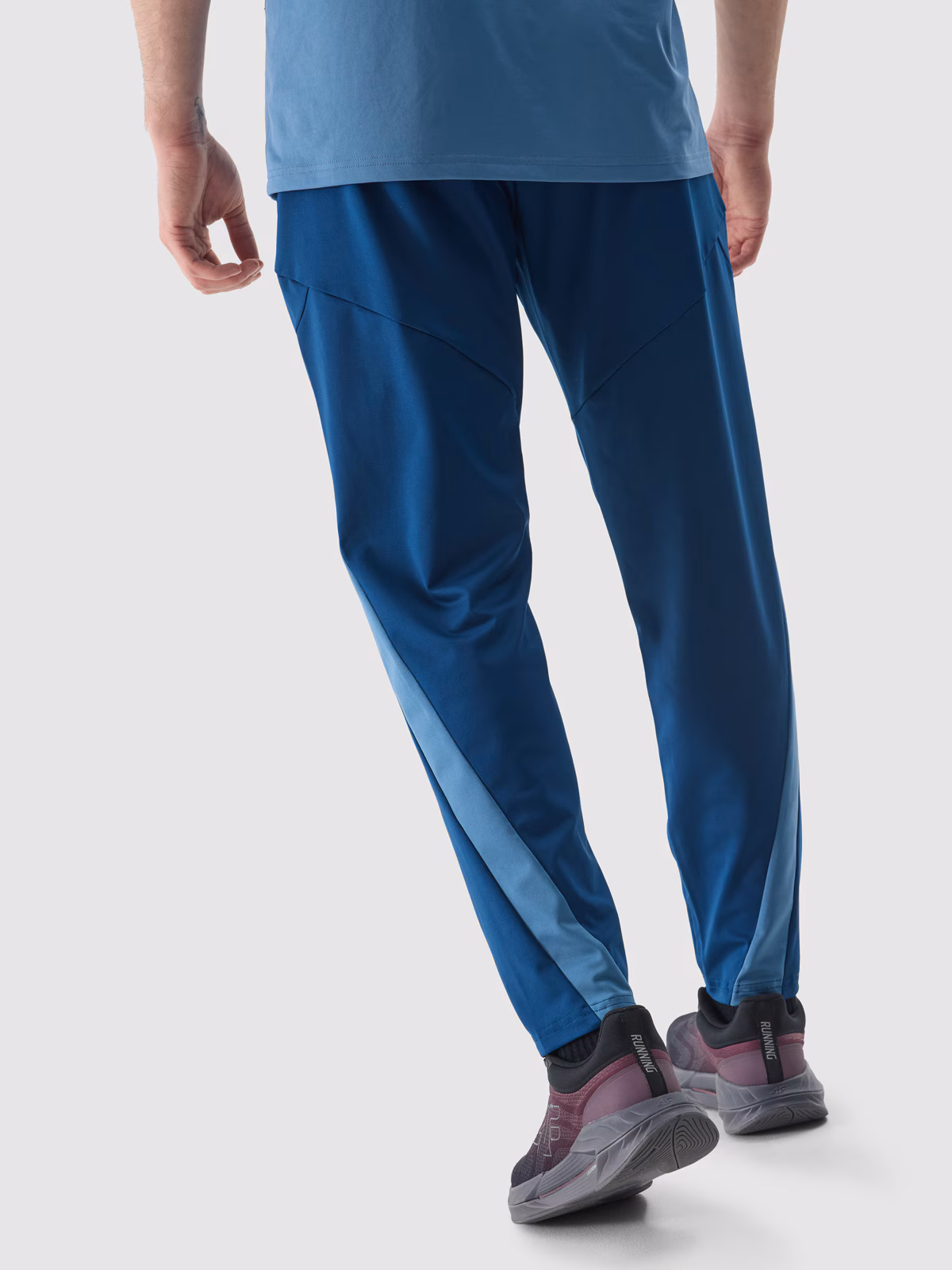 Spodnie treningowe szybkoschnące męskie - czarne