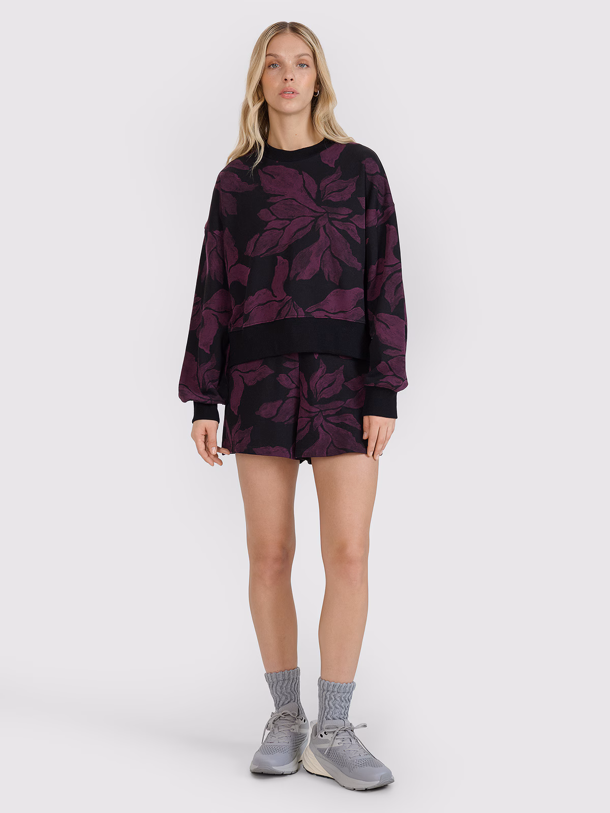 Bluza dresowa nierozpinana bez kaptura damska - multikolor