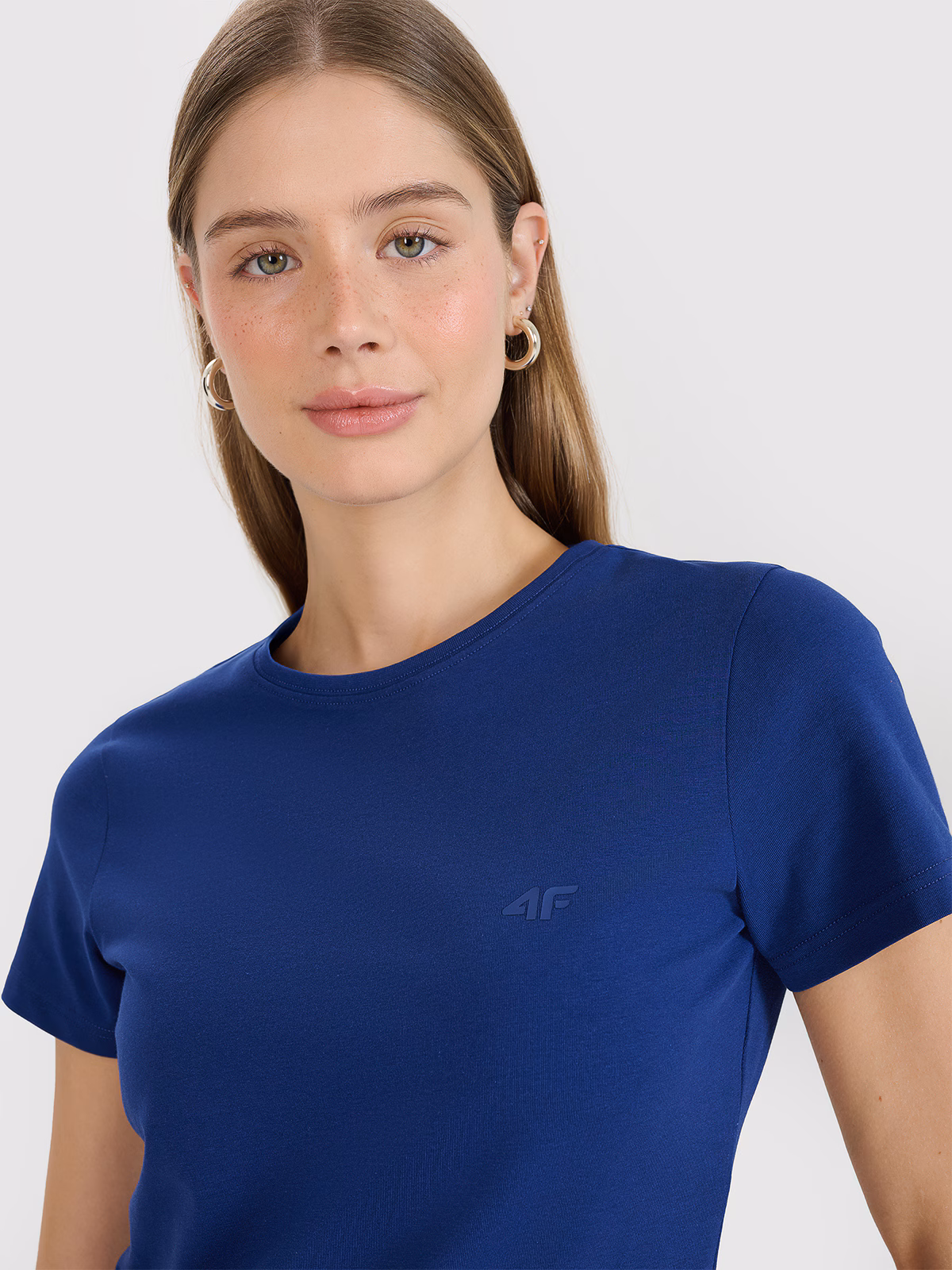 T-shirt slim gładki damski - różowy