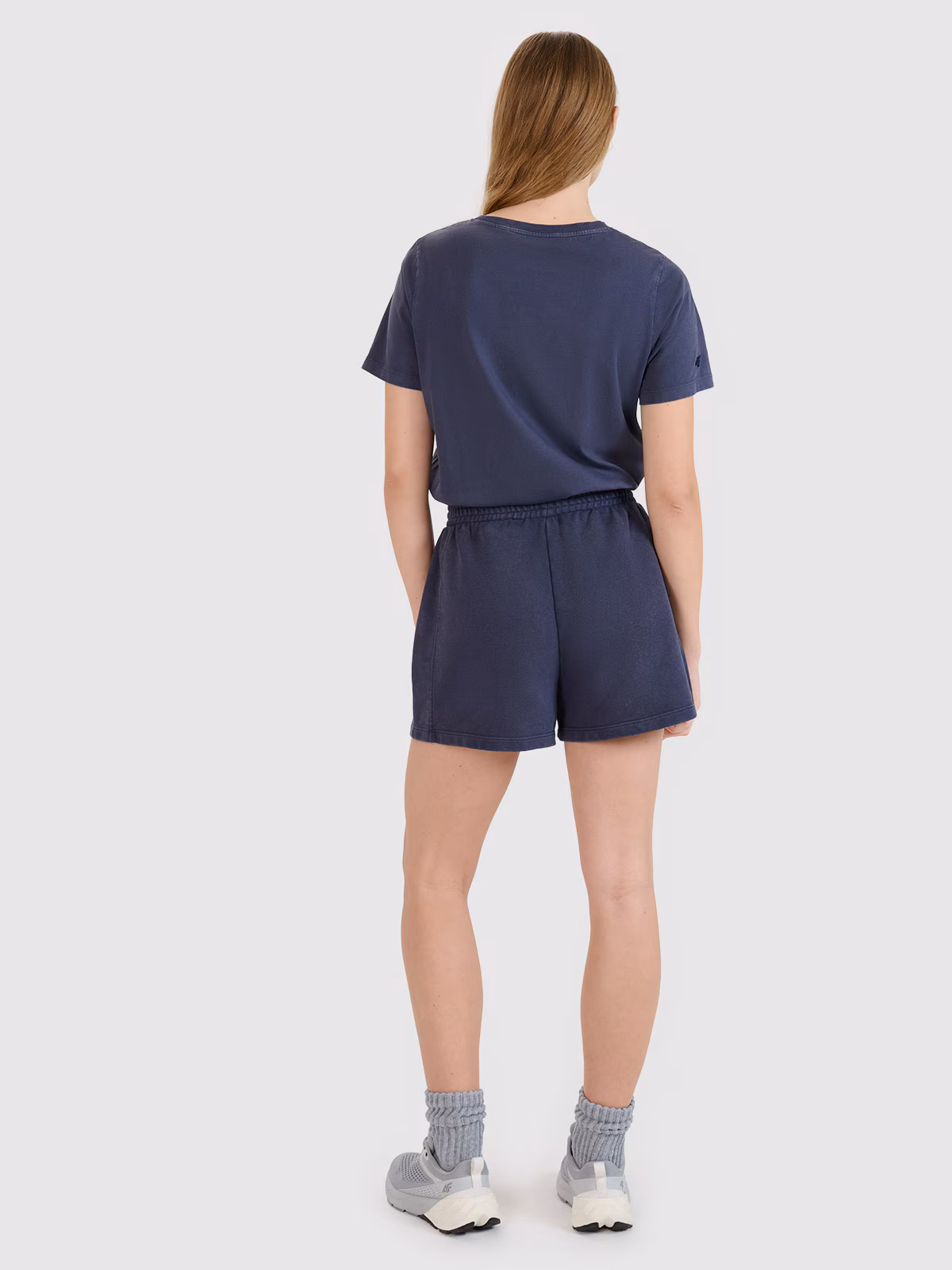 Spodenki dresowe z efektem sprania damskie - szare