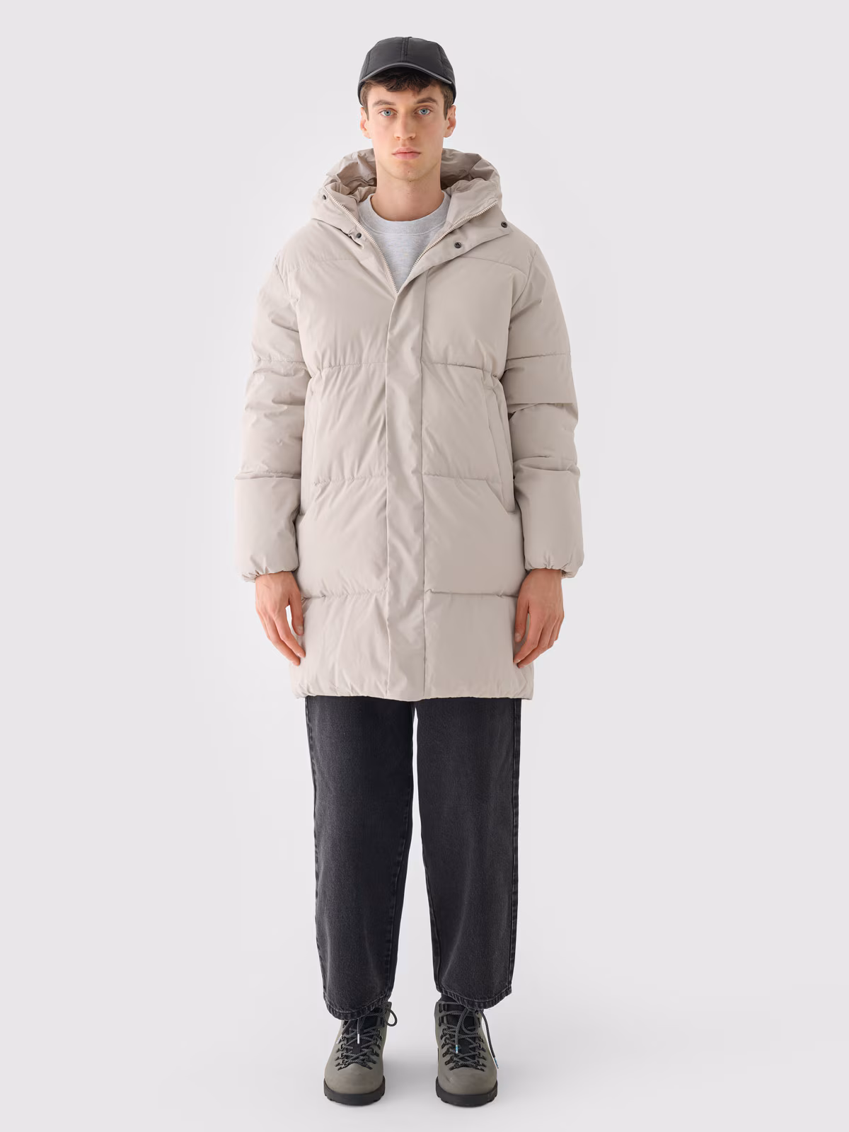 Płaszcz pikowany puchowy z wypełnieniem syntetycznym męski Outhorn - beżowy